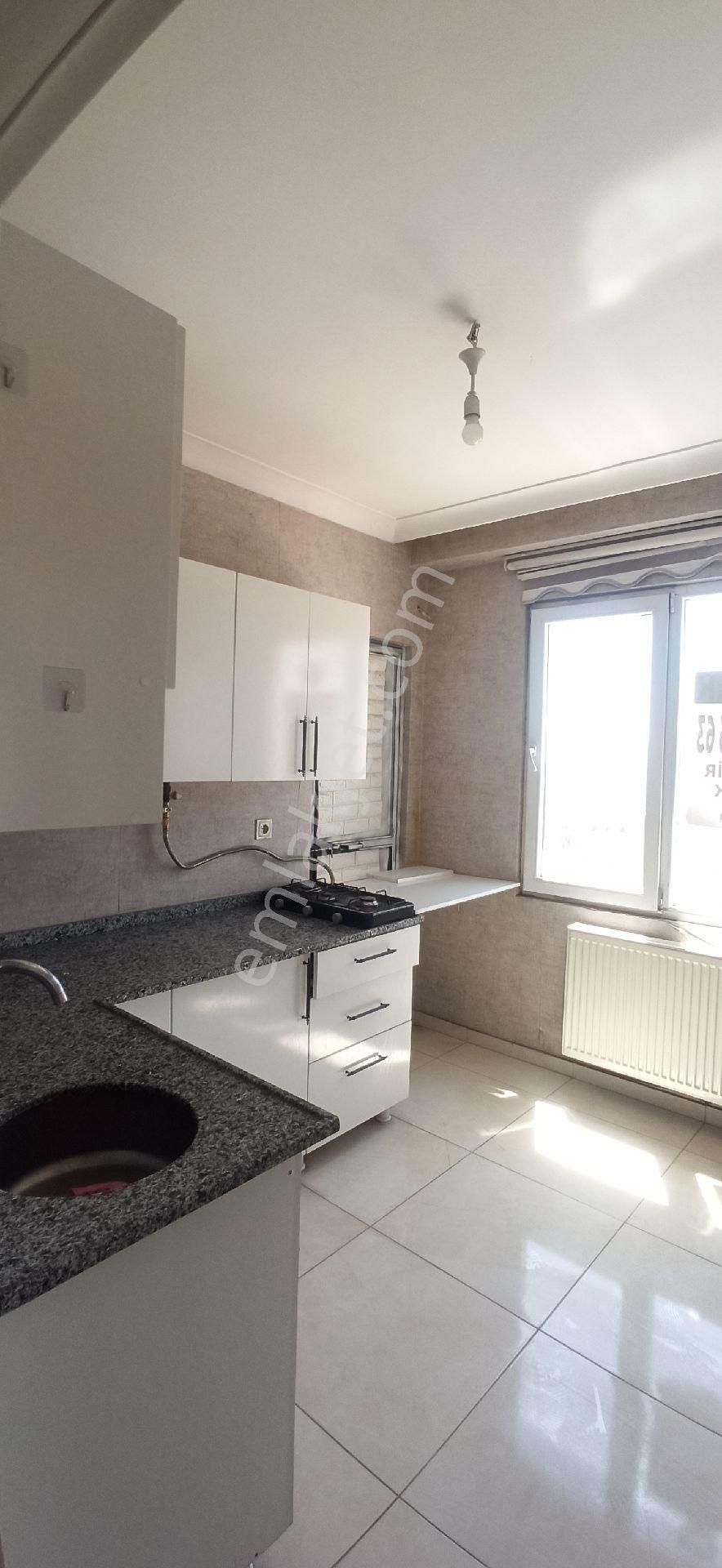 Kiralik Büro 2+0 Valiliğe Çok Yakin Yolbilir Emlak Tan - Görsel 14