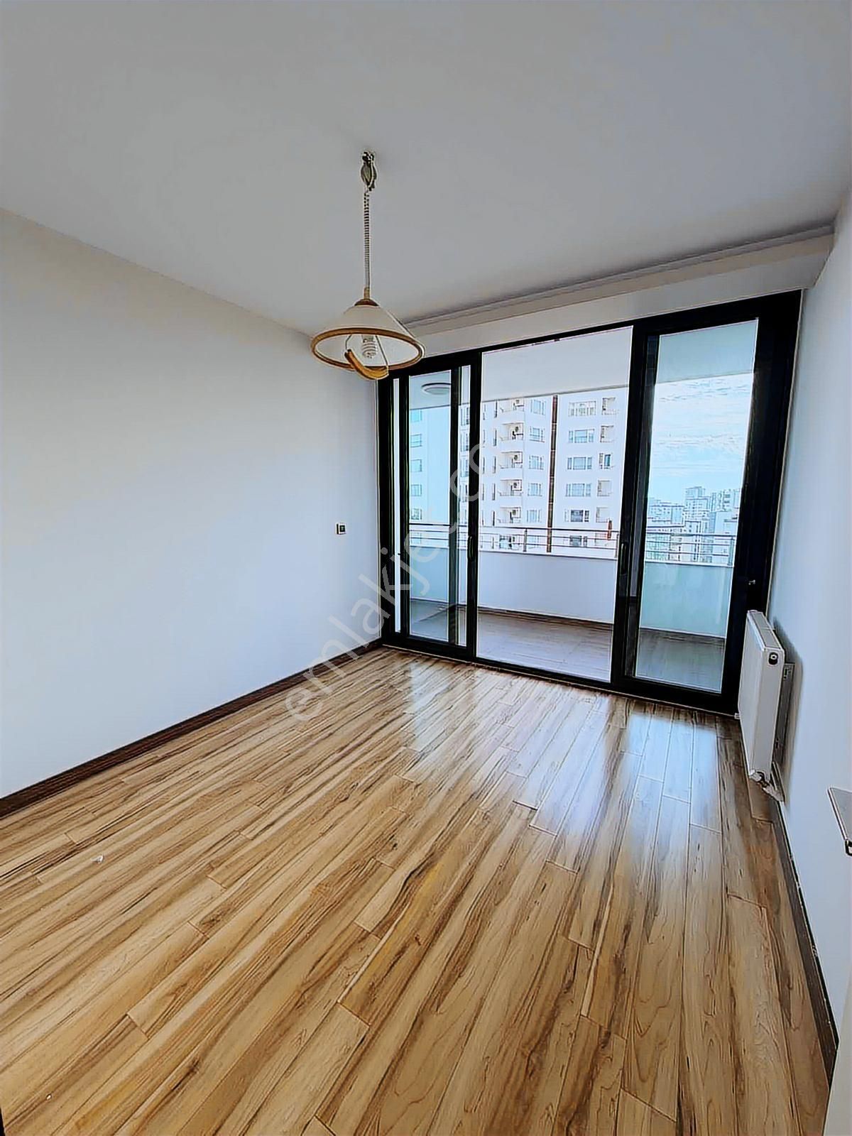 Total'den Doğa Ve Şehir Manzaralı Akıllı Ev Sistemli Ultra Lüx ! - Görsel 7