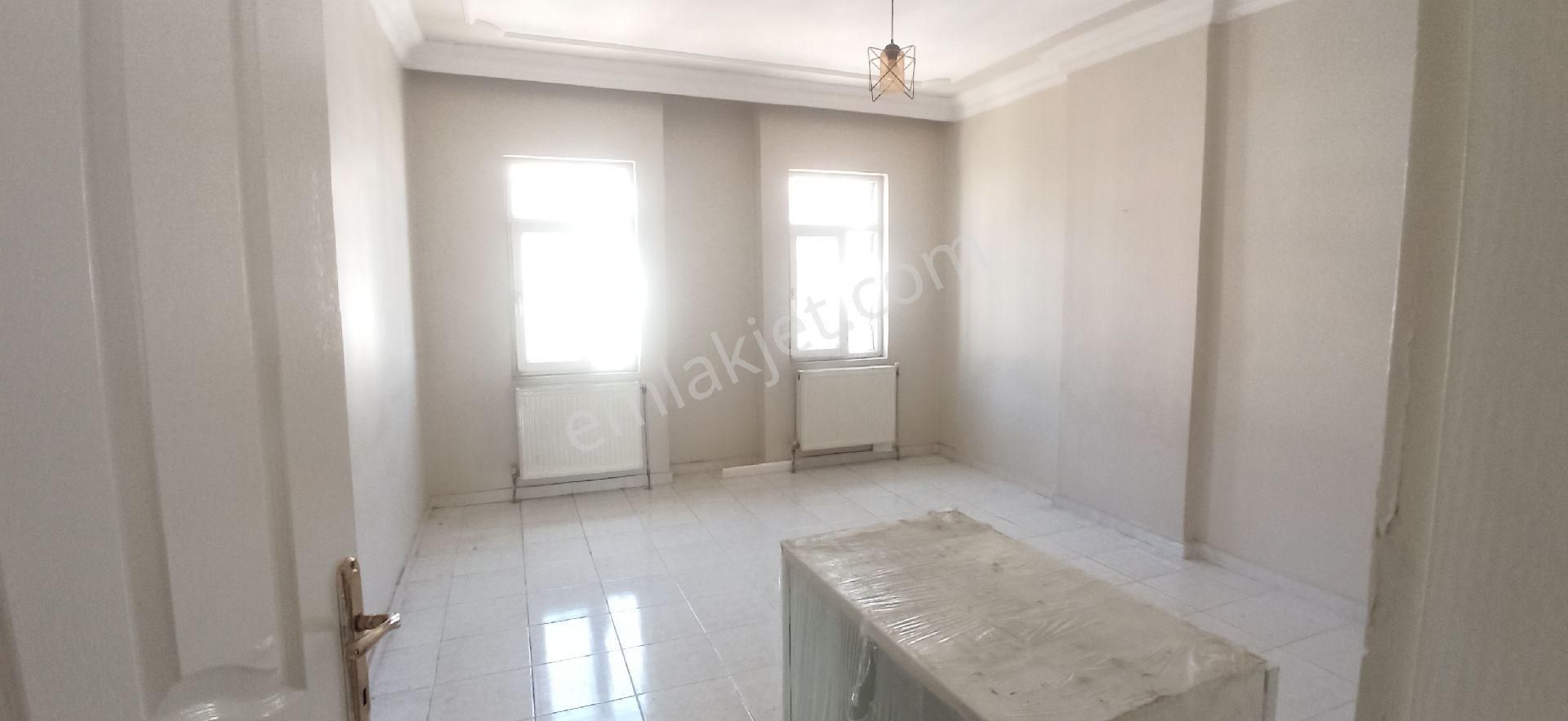 Kiralik Esentepe De Hastanesi Karşisi Yolbilir Emlak Tan - Görsel 18