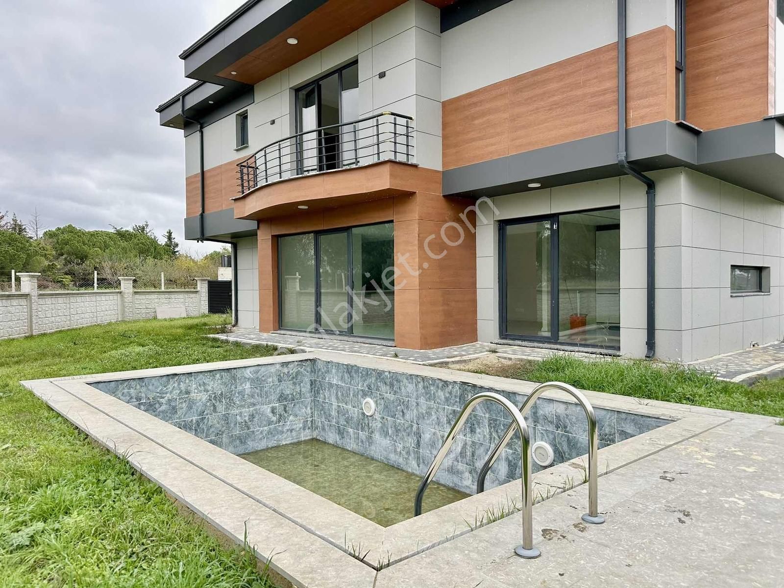 [kassel Yapı] 580m2 Köşe Arsa İçinde-sauna-havuz-müstakil Villa - Görsel 9