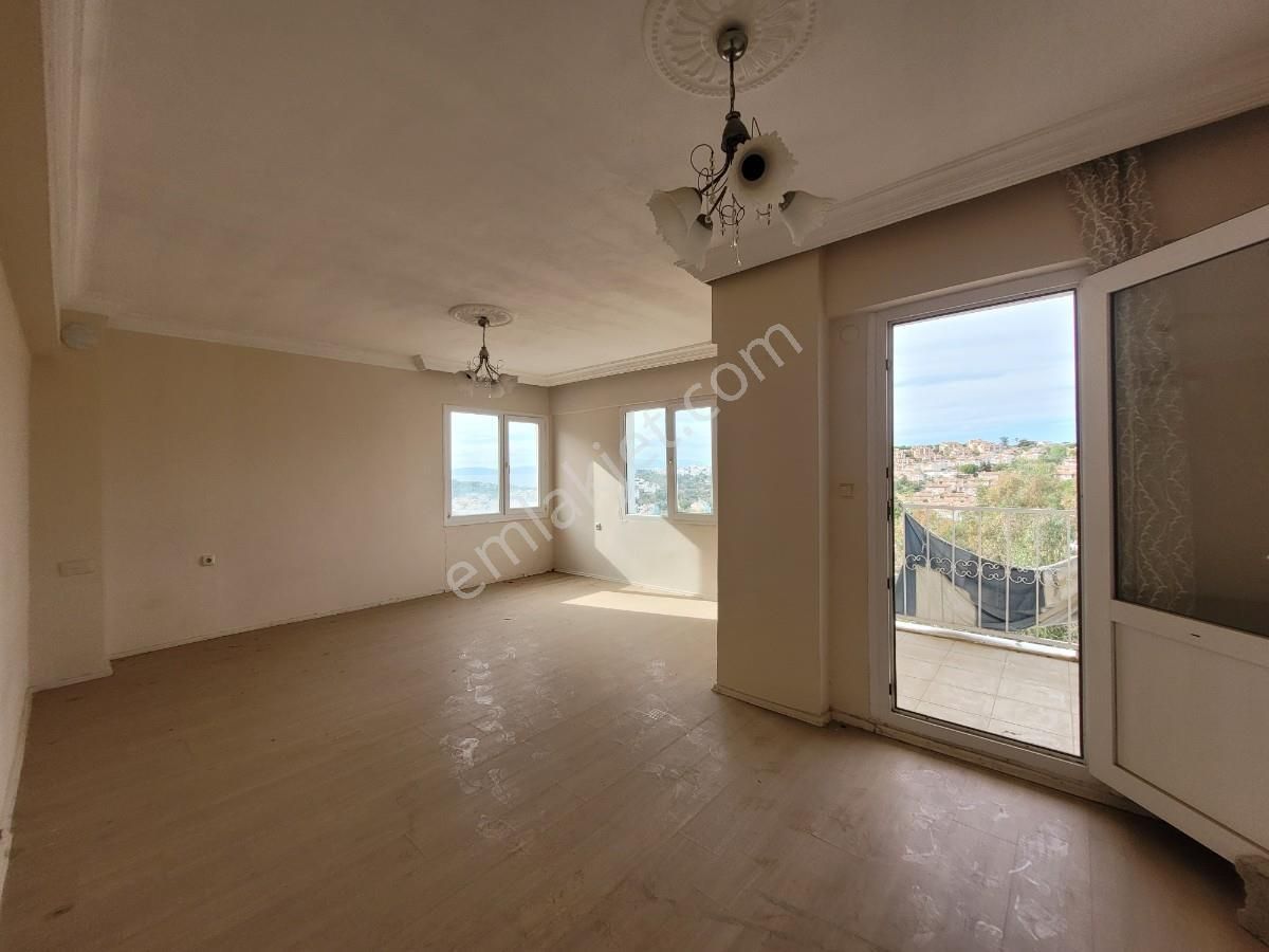 Kuşadasında Deniz Manzaralı Satılık Geniş 3+1 Daire - Görsel 18