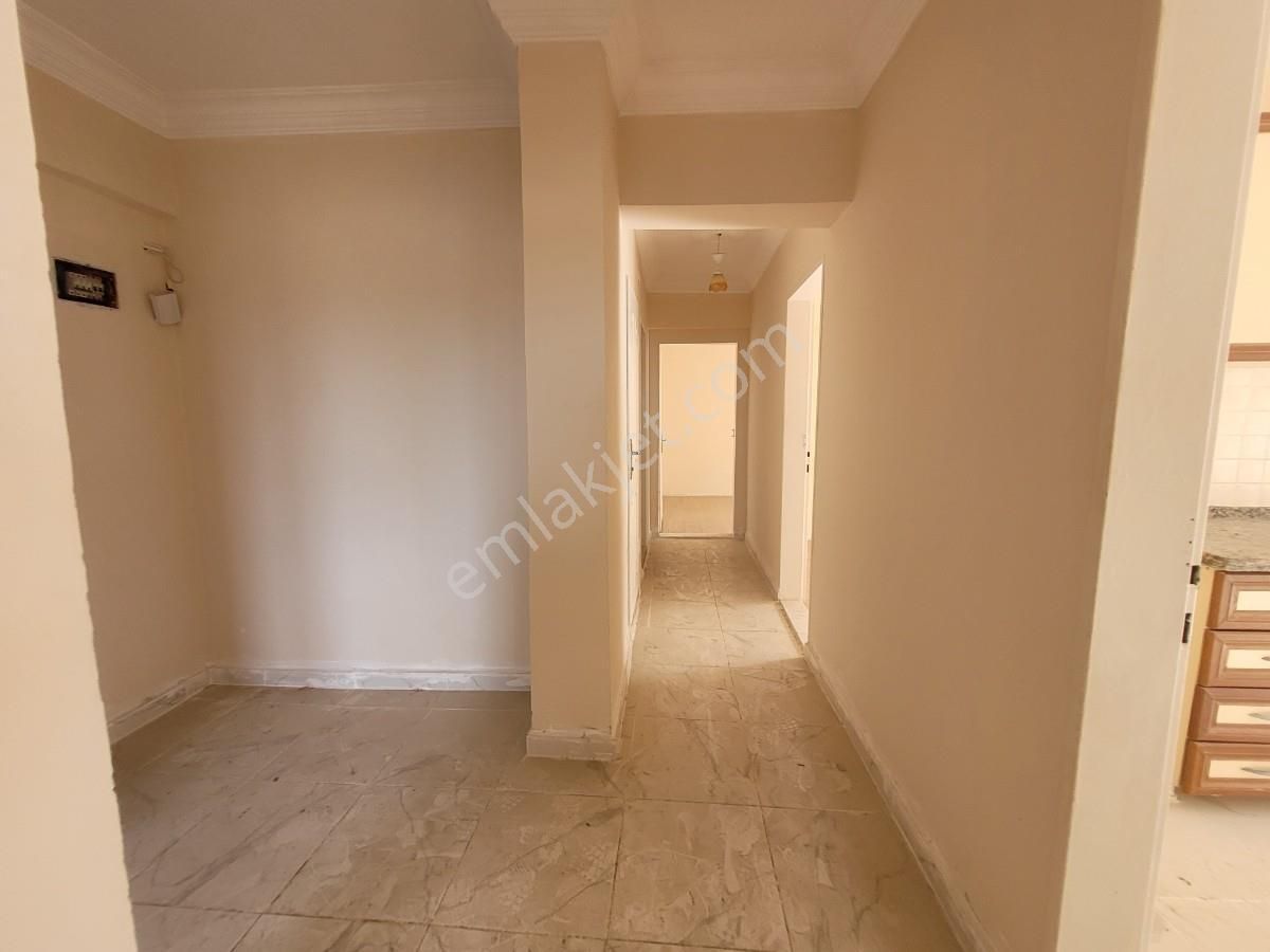 Kuşadasında Deniz Manzaralı Satılık Geniş 3+1 Daire - Görsel 16