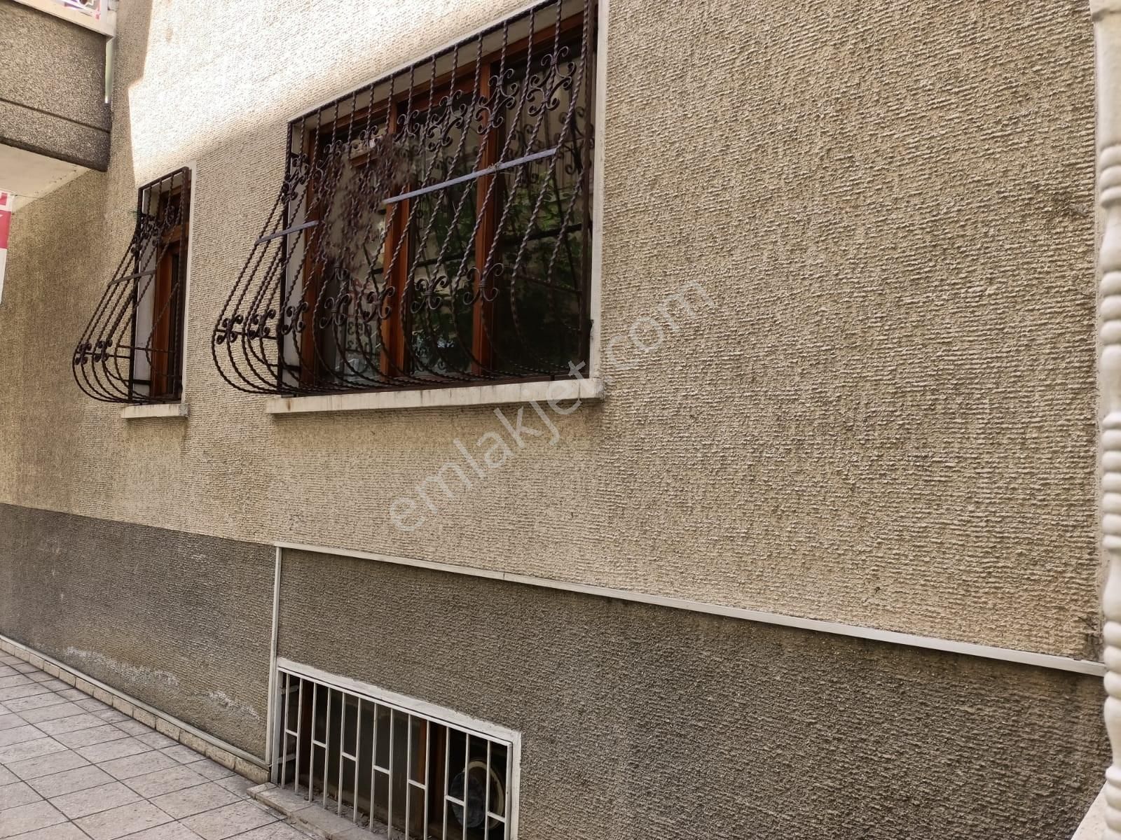 Emaks'tan/beşevler Metro Yakını/iyi Konumda/bakımlı/3+1/y.giriş - Görsel 24