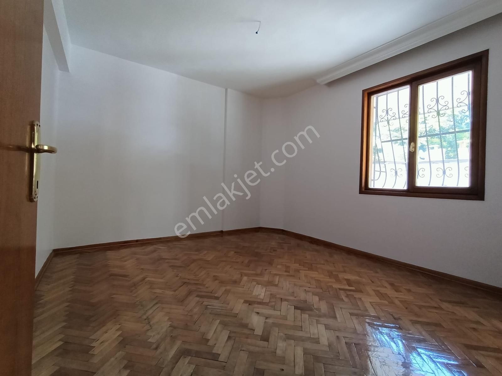 Emaks'tan/beşevler Metro Yakını/iyi Konumda/bakımlı/3+1/y.giriş - Görsel 12