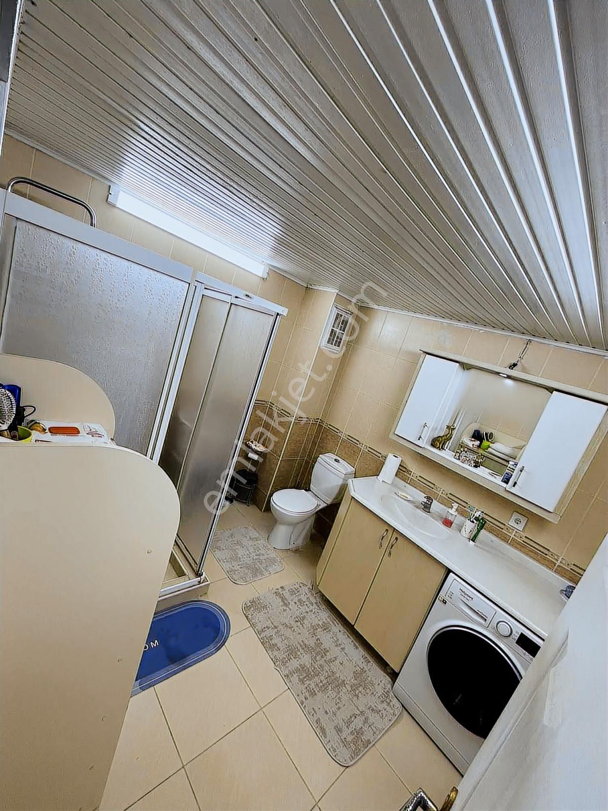 Acil Satılık Çarşı Merkezde 3+1 Kapalı Otoparklı Daire - Görsel 18