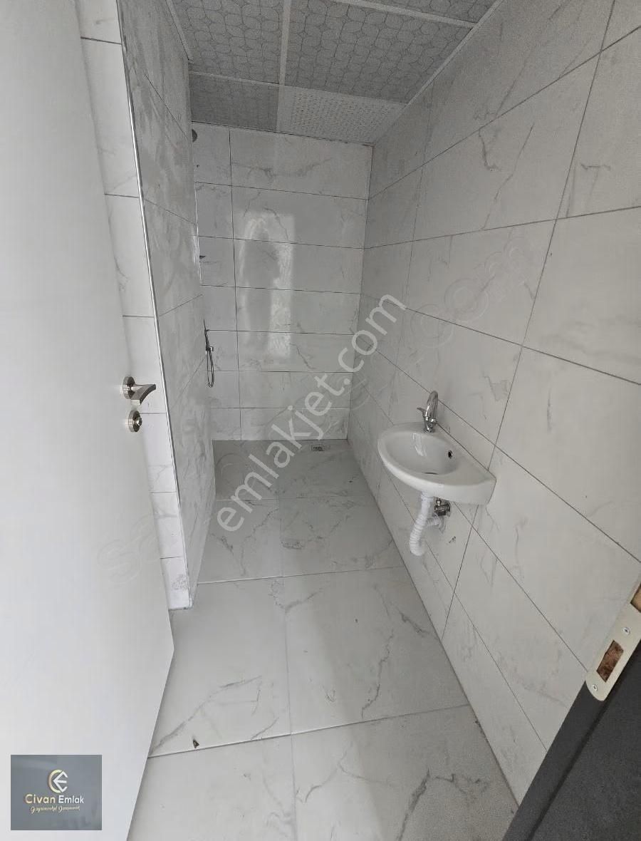 Saray Arayanlara Cok Geniş Deniz Manzaralı 3+1 - Görsel 11