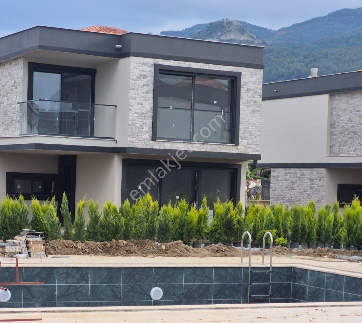 Güzelçamlı’da Denize 700 M Müstakil 3+1 Villa - Görsel 3