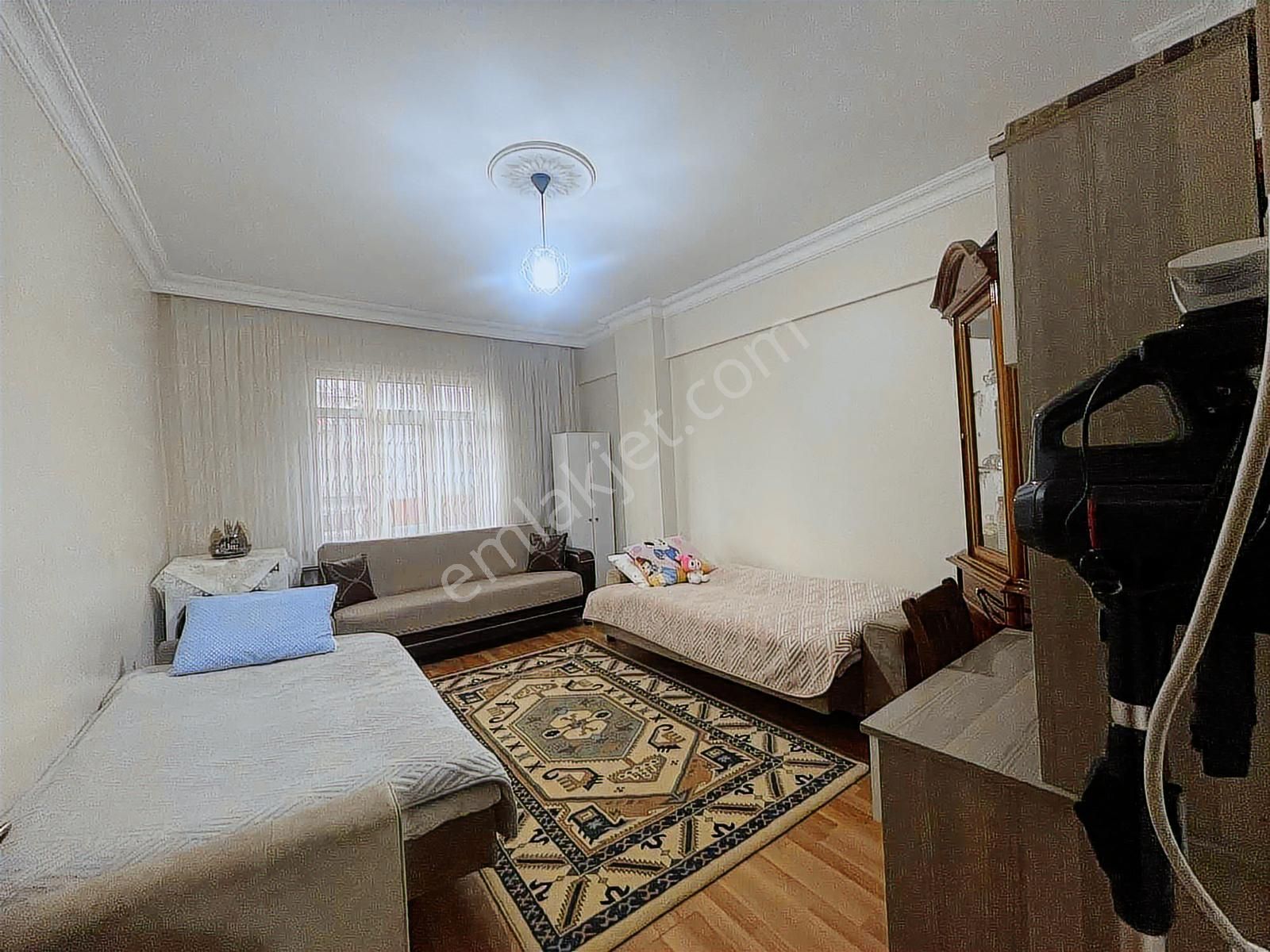 Altınşehir Mah. Tavukçu Yoluna İkinci Bina Arakat 3+1 Satılık - Görsel 8