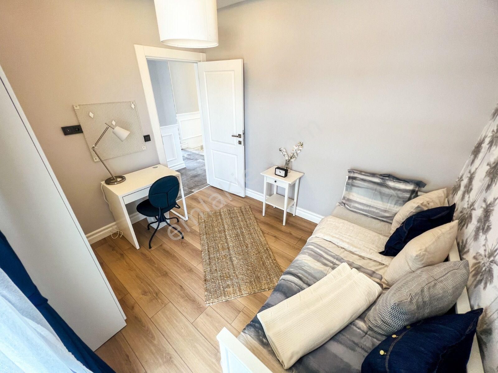 Güzelçamlı'da Havuzlu Sitede Sıfır 3+1 Villa - Görsel 24