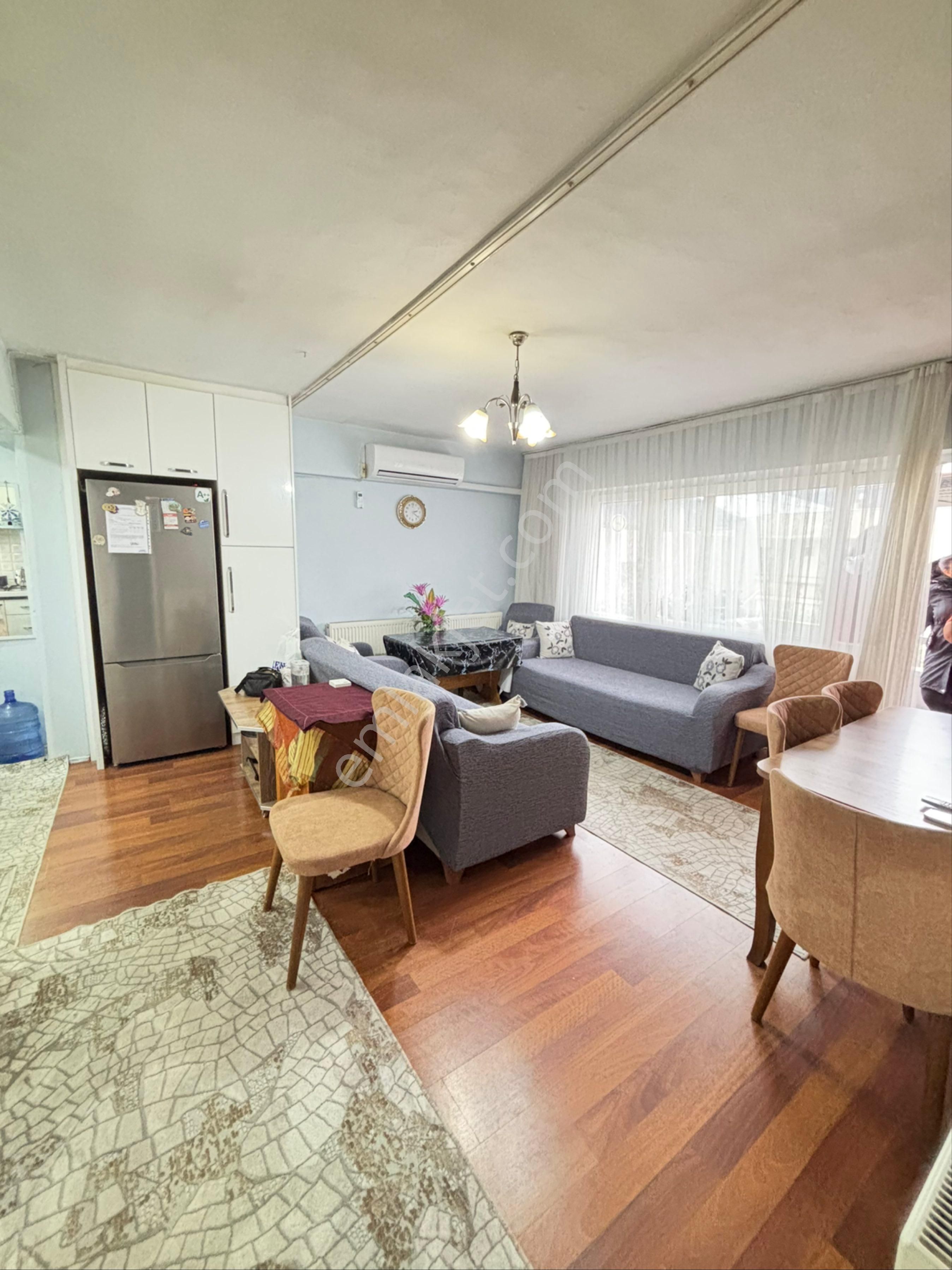 Nazilli Çarşı Merkez De Satılık 2+1 Daire