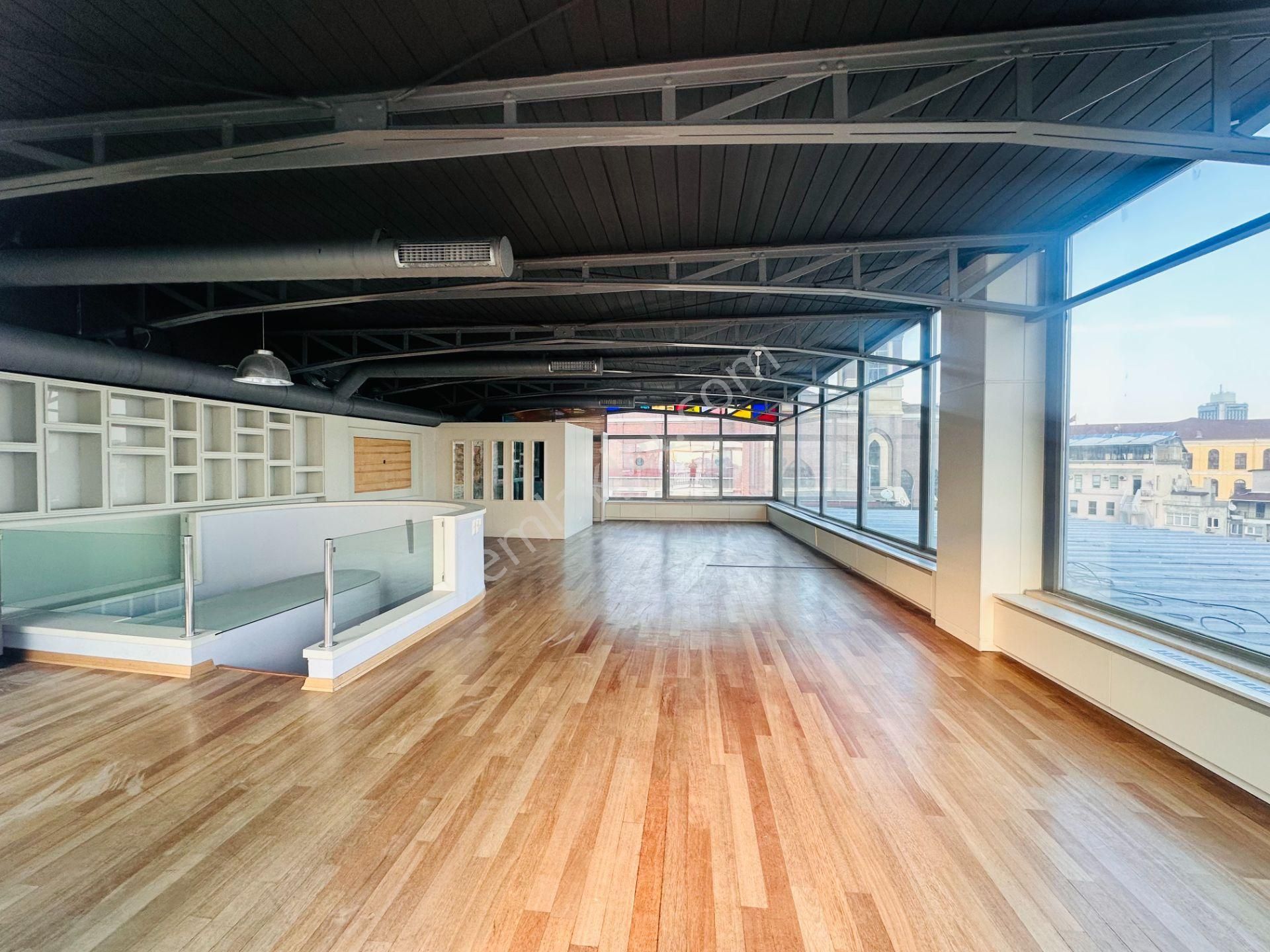 Beyoğlu Odakule'de, İstiklal Caddesine Kiralık İş Yeri - Görsel 20