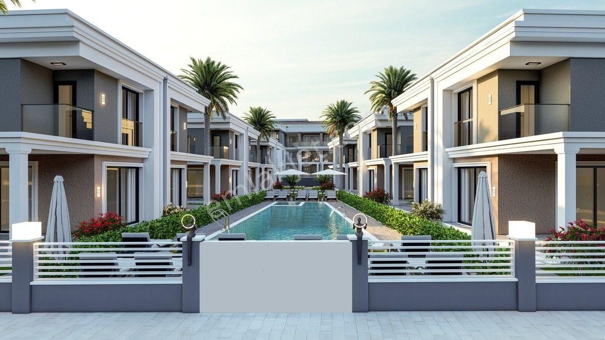 Davutlar'da Havuzlu Sitede İkiz Lüks Villalar - Görsel 2