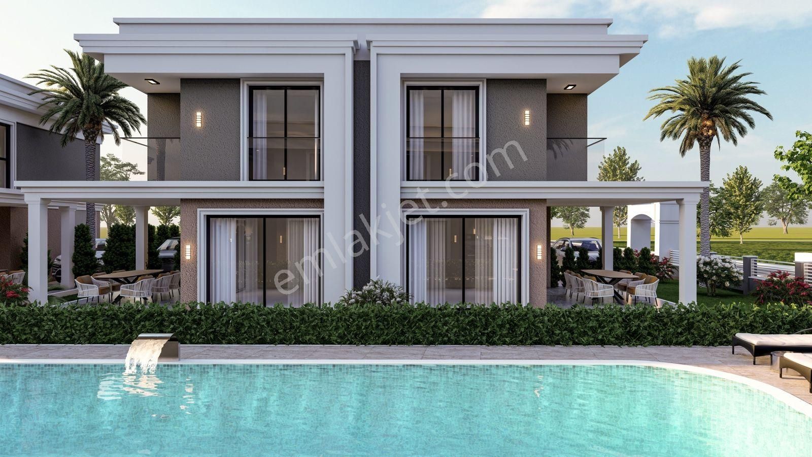 Davutlar'da Havuzlu Sitede İkiz Lüks Villalar - Görsel 3