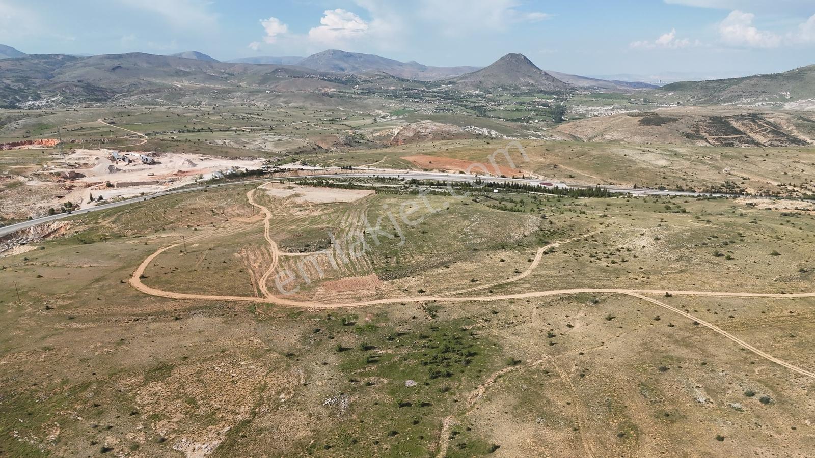 Belenbaşı Tepesi'nde Panoramik Manzaralı 32.400 M² Müstakil Tapu - Görsel 10
