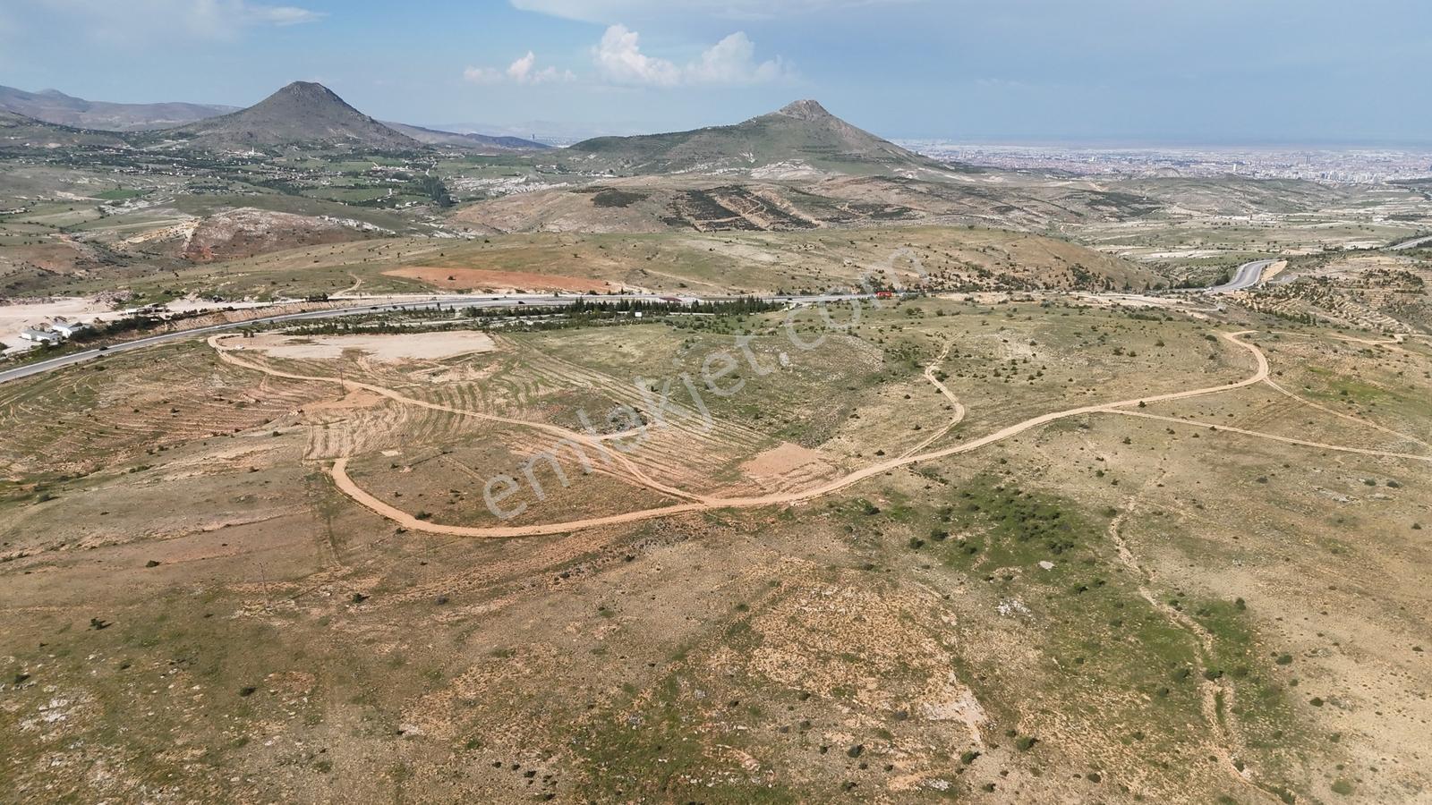 Belenbaşı Tepesi'nde Panoramik Manzaralı 32.400 M² Müstakil Tapu - Görsel 3