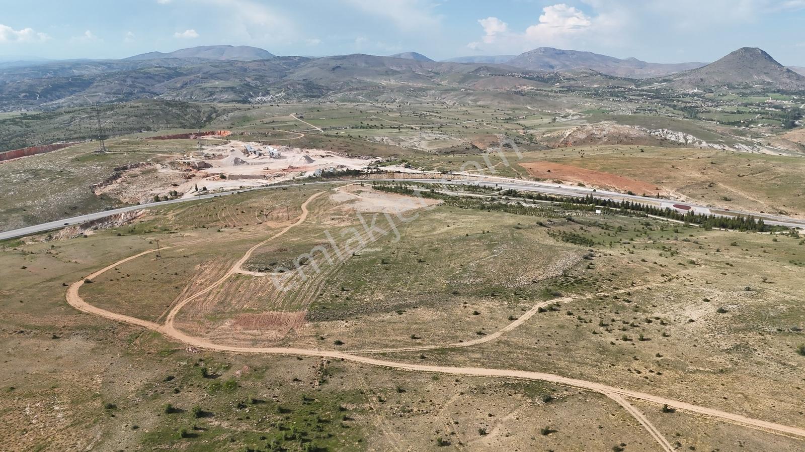 Belenbaşı Tepesi'nde Panoramik Manzaralı 32.400 M² Müstakil Tapu - Görsel 13