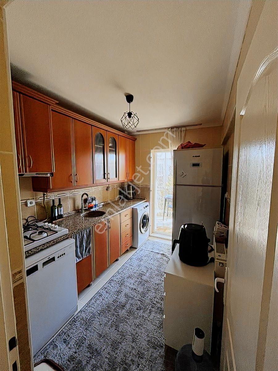 Yurtoğlu Mh Merkez'de Doğal Gazlı 3+1 120 M2 Temiz Arakat Daire - Görsel 7