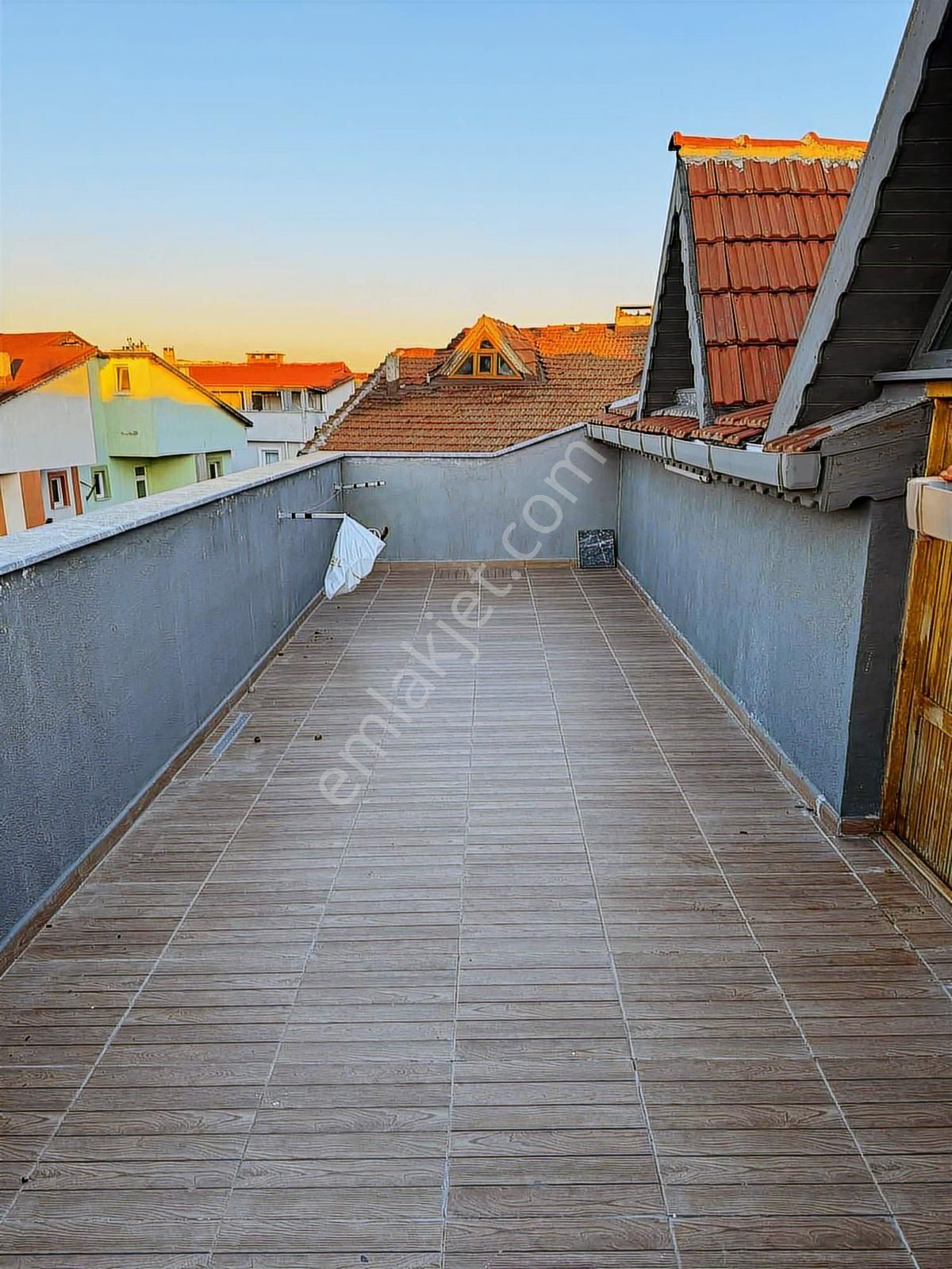 Satılık 5+2 Fırsat Tripleks Villa Kısa Süreliğine Bu Fiyat ! - Görsel 8