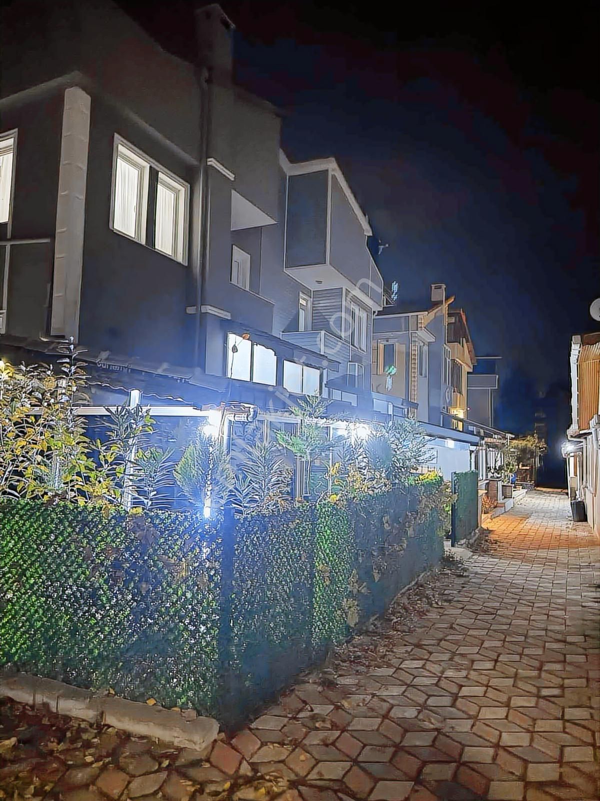 Satılık 5+2 Fırsat Tripleks Villa Kısa Süreliğine Bu Fiyat !