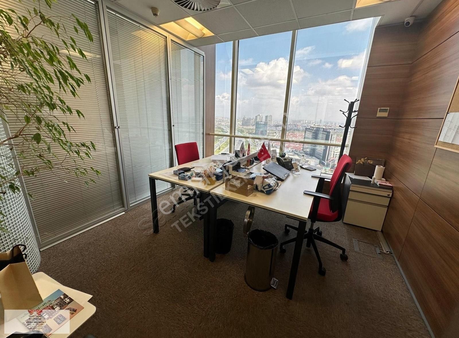Koza Plaza'da Ultra Lüks 352 M2 Mobilyalı Prestijli Hazır Ofis - Görsel 9