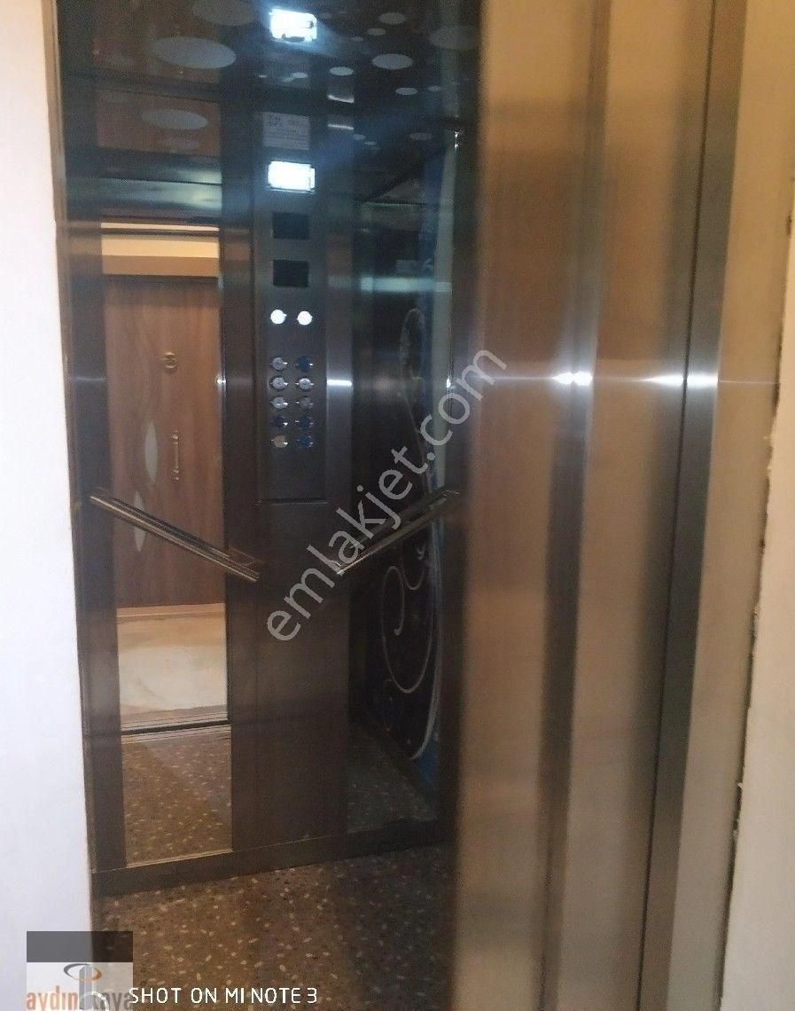 Orhan Oğuz Caddesi Yakını 1+0 Kiralık Asansörlü Daire - Görsel 3