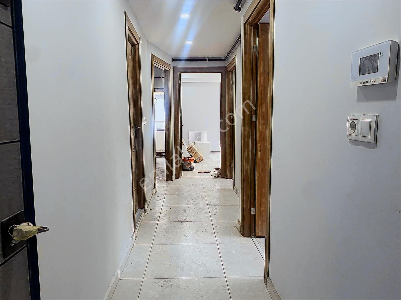 Avcılar Tahtakale Mahallesi Satılık 2+1 Merkezi Konumlu - Görsel 5