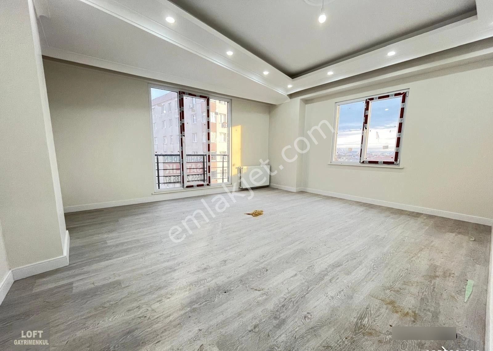 Loft'tan Tevikbey Mah Site İçerisinde 2+1 90m2 4.kat Sıfır Satılık Daire