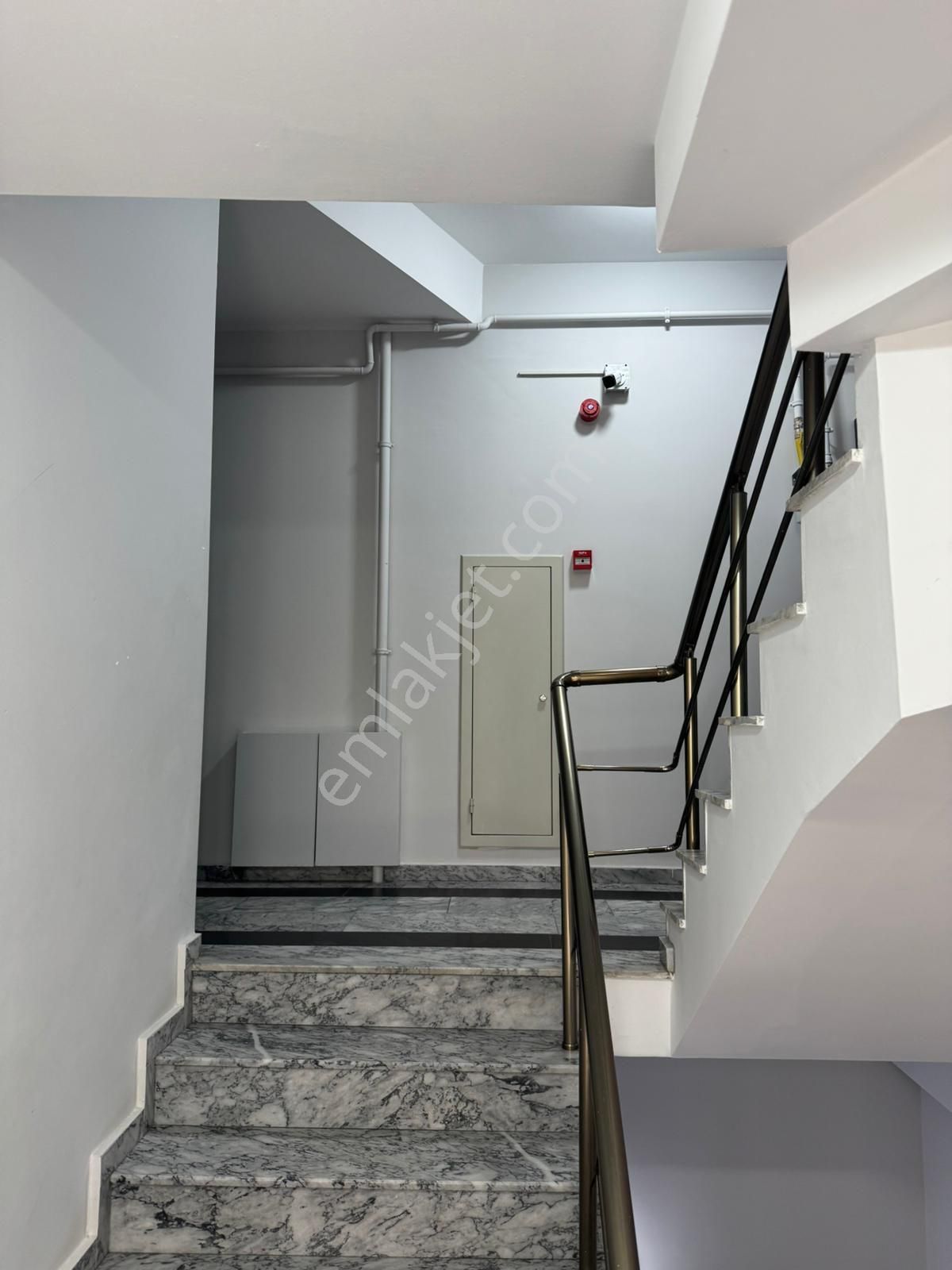 Nezih Konum Fırsat 3+1 105 M2 Yeni Bina - Görsel 10