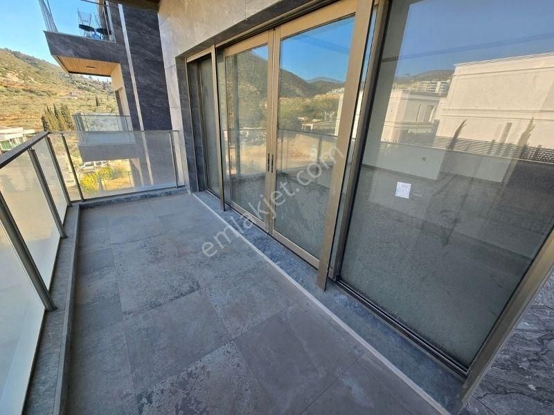 Kuşadası Ege Mahallesi’nde Satılık Ultra Lüks Site İçi 2+1 Daire - Görsel 15