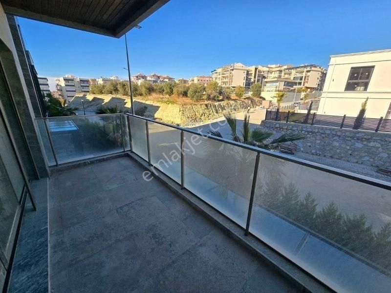 Kuşadası Ege Mahallesi’nde Satılık Ultra Lüks Site İçi 2+1 Daire - Görsel 16