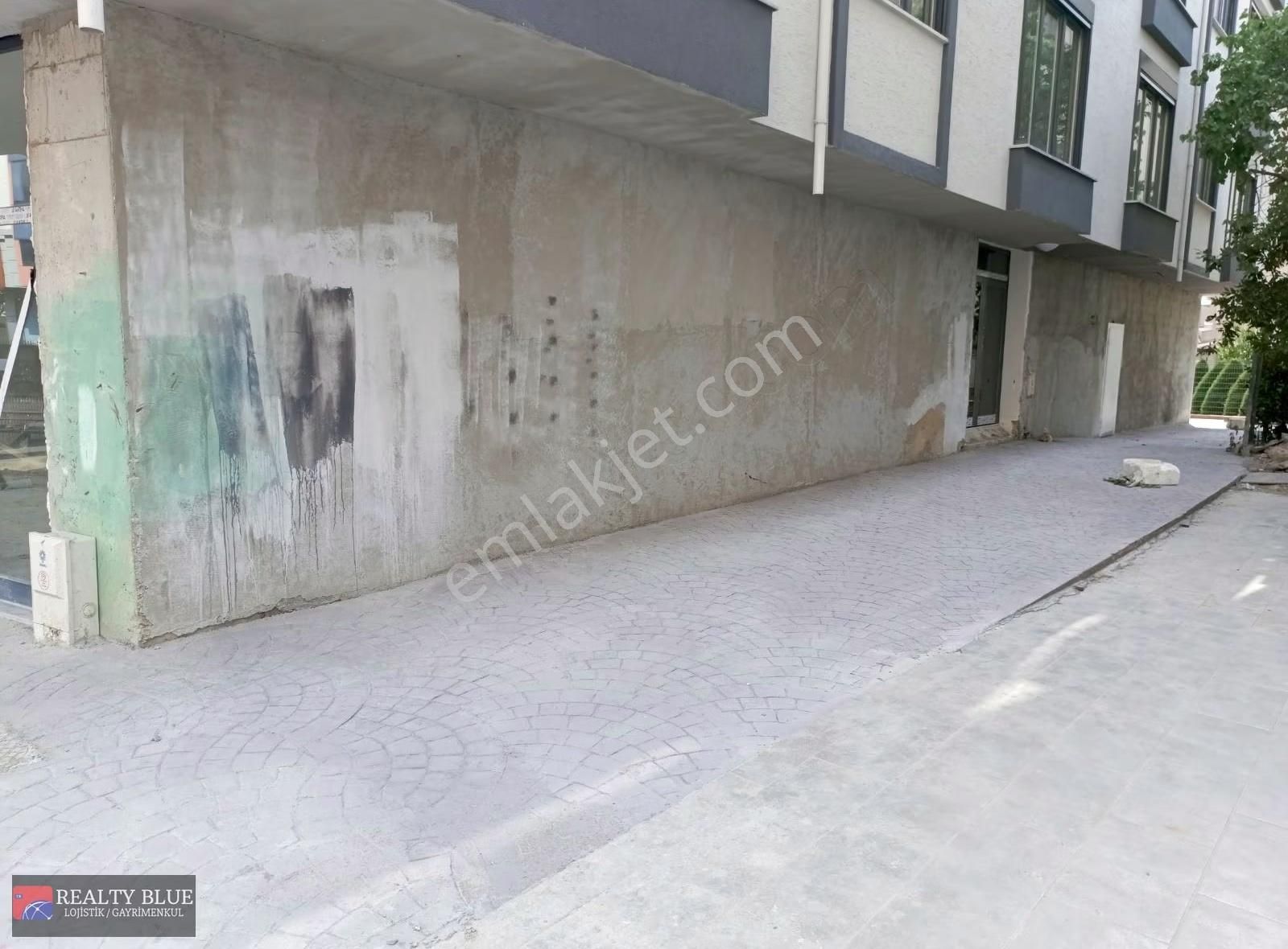 Cadde Üzerinde Depolu 415m2(genişleyebilir) Dükkan - Görsel 9