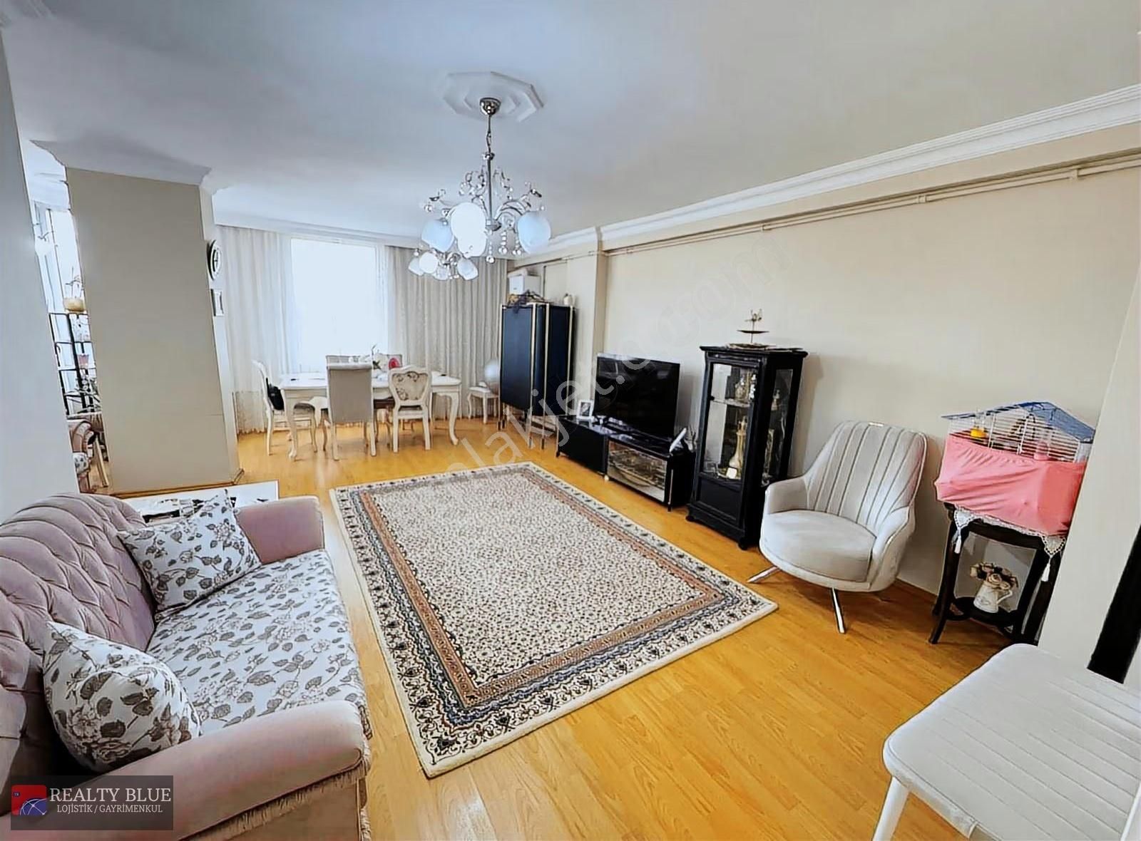 Çekmeköy Şahinbey Cad. 206 M2 İskanlı Asansörlü Hem Ev Hem Ofis