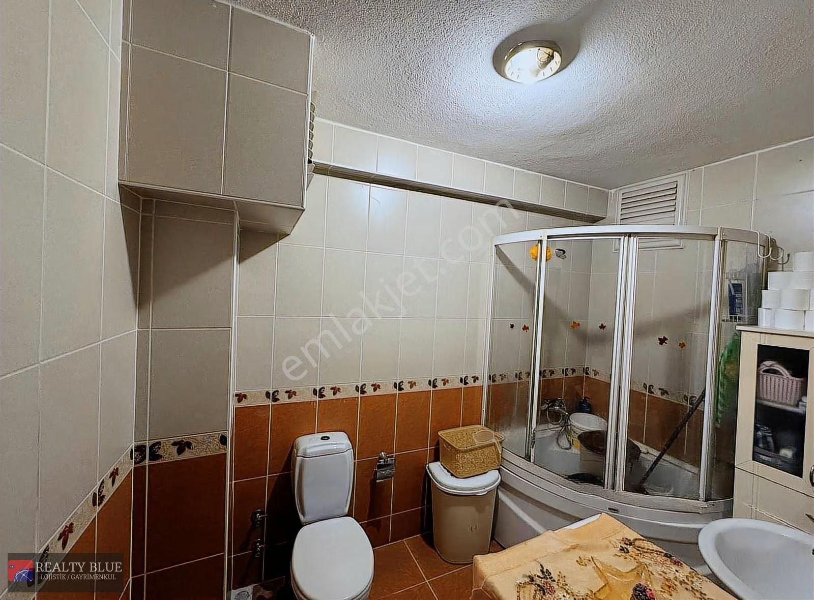 Çekmeköy Şahinbey Cad. 206 M2 İskanlı Asansörlü Hem Ev Hem Ofis - Görsel 28