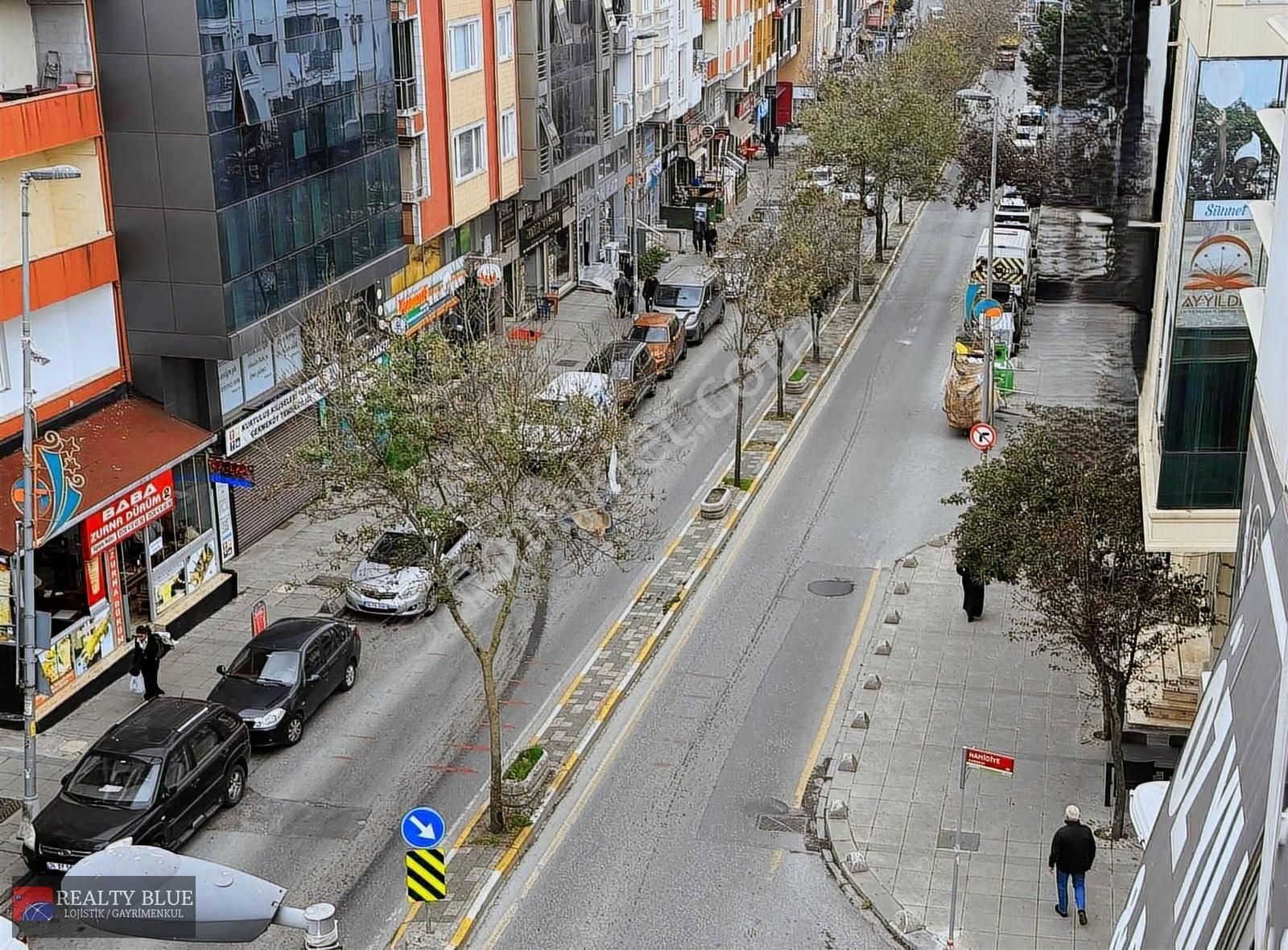 Çekmeköy Şahinbey Cad. 206 M2 İskanlı Asansörlü Hem Ev Hem Ofis - Görsel 9
