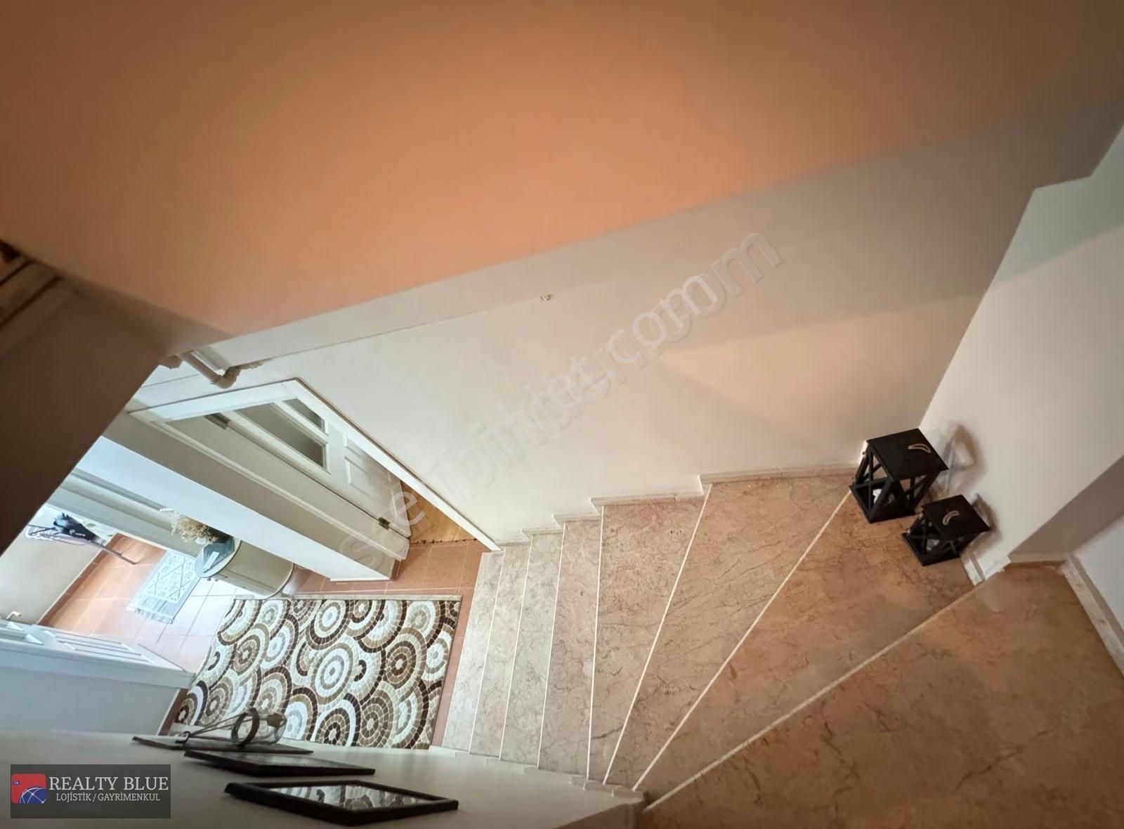 Çekmeköy Şahinbey Cad. 206 M2 İskanlı Asansörlü Hem Ev Hem Ofis - Görsel 4