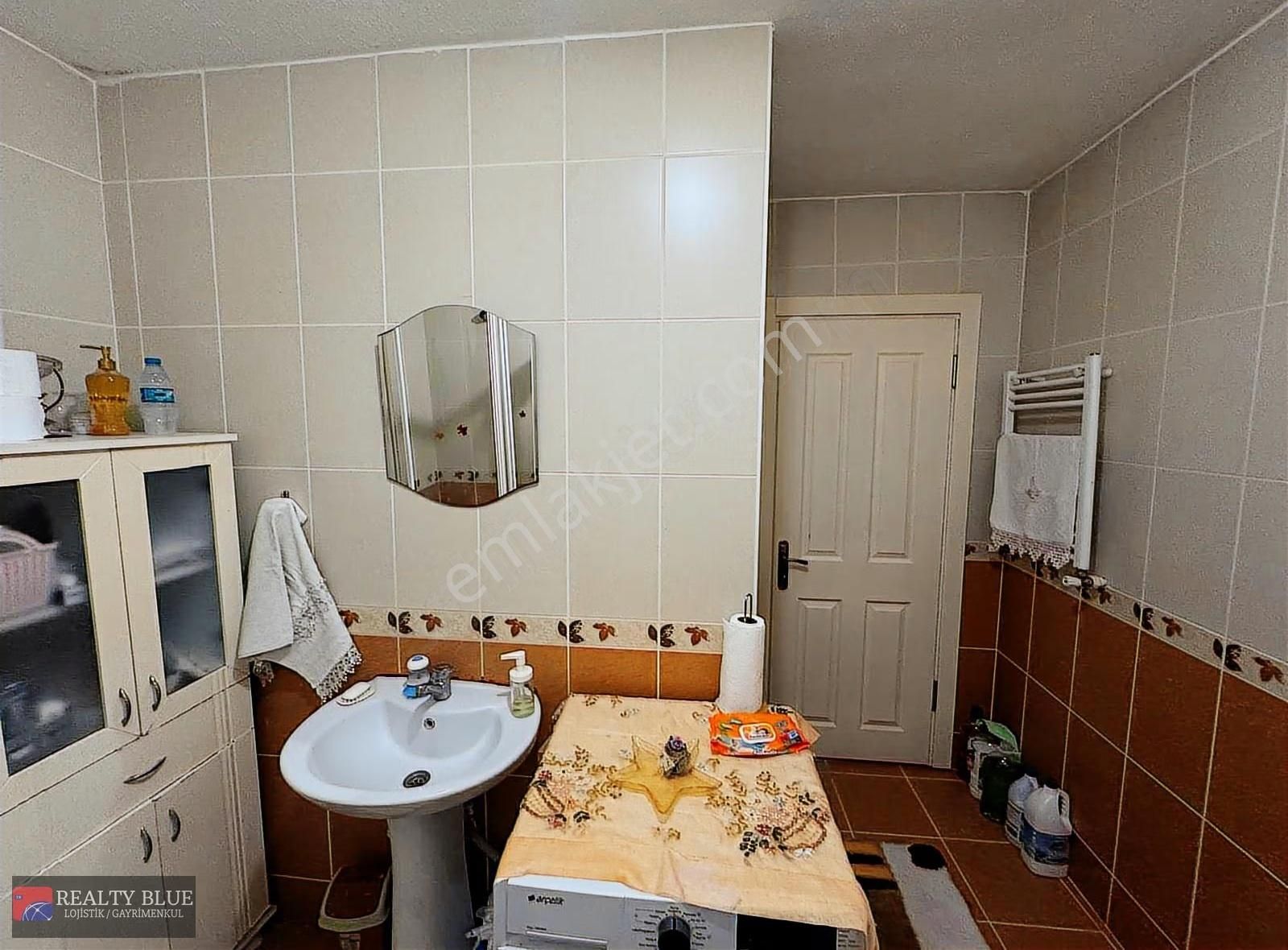 Çekmeköy Şahinbey Cad. 206 M2 İskanlı Asansörlü Hem Ev Hem Ofis - Görsel 30