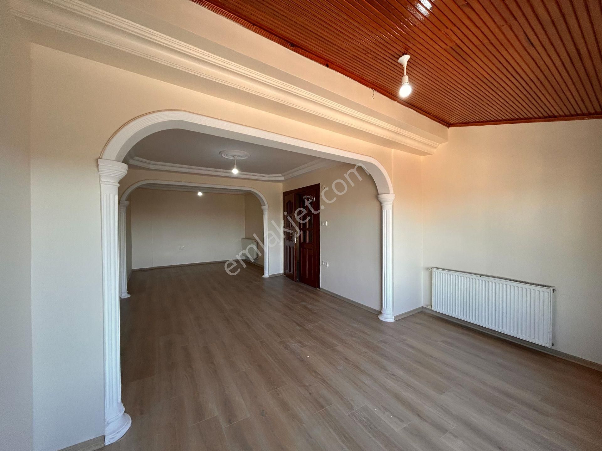 Muhteşem Boğaz Ve Deniz Manzaralı, Teraslı Dublex, 3+1 Daire - Görsel 10