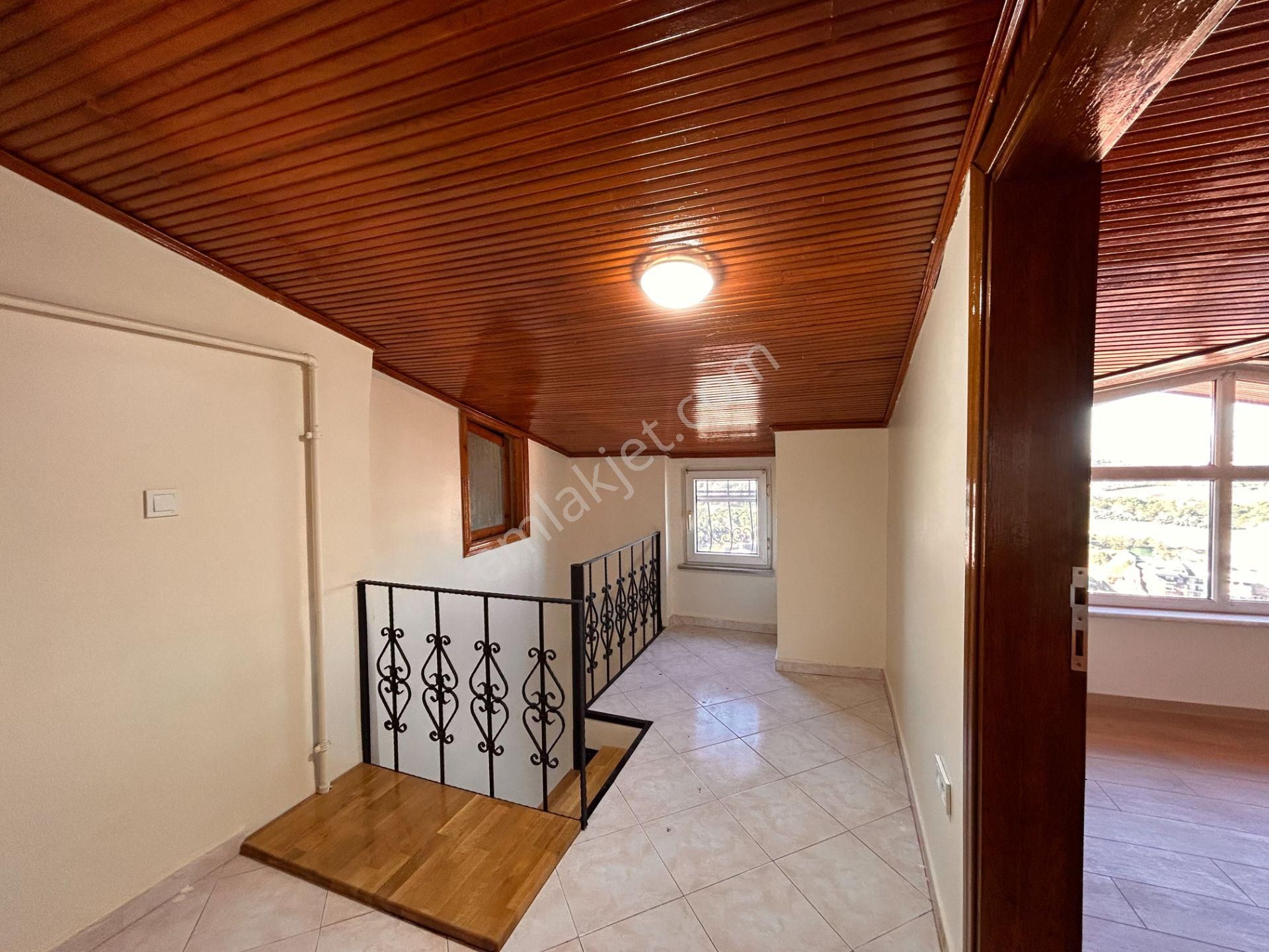 Muhteşem Boğaz Ve Deniz Manzaralı, Teraslı Dublex, 3+1 Daire - Görsel 26