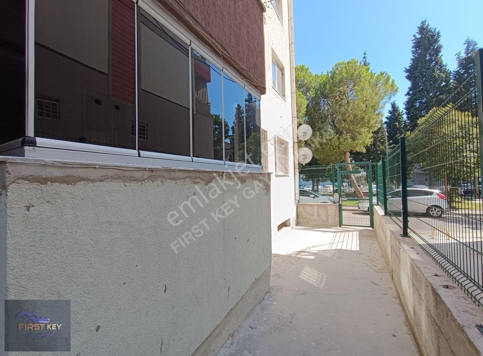 Üçyol Metroya Yürüme Mesafesinde Kiralık Geniş 3+1 Daire - Görsel 19