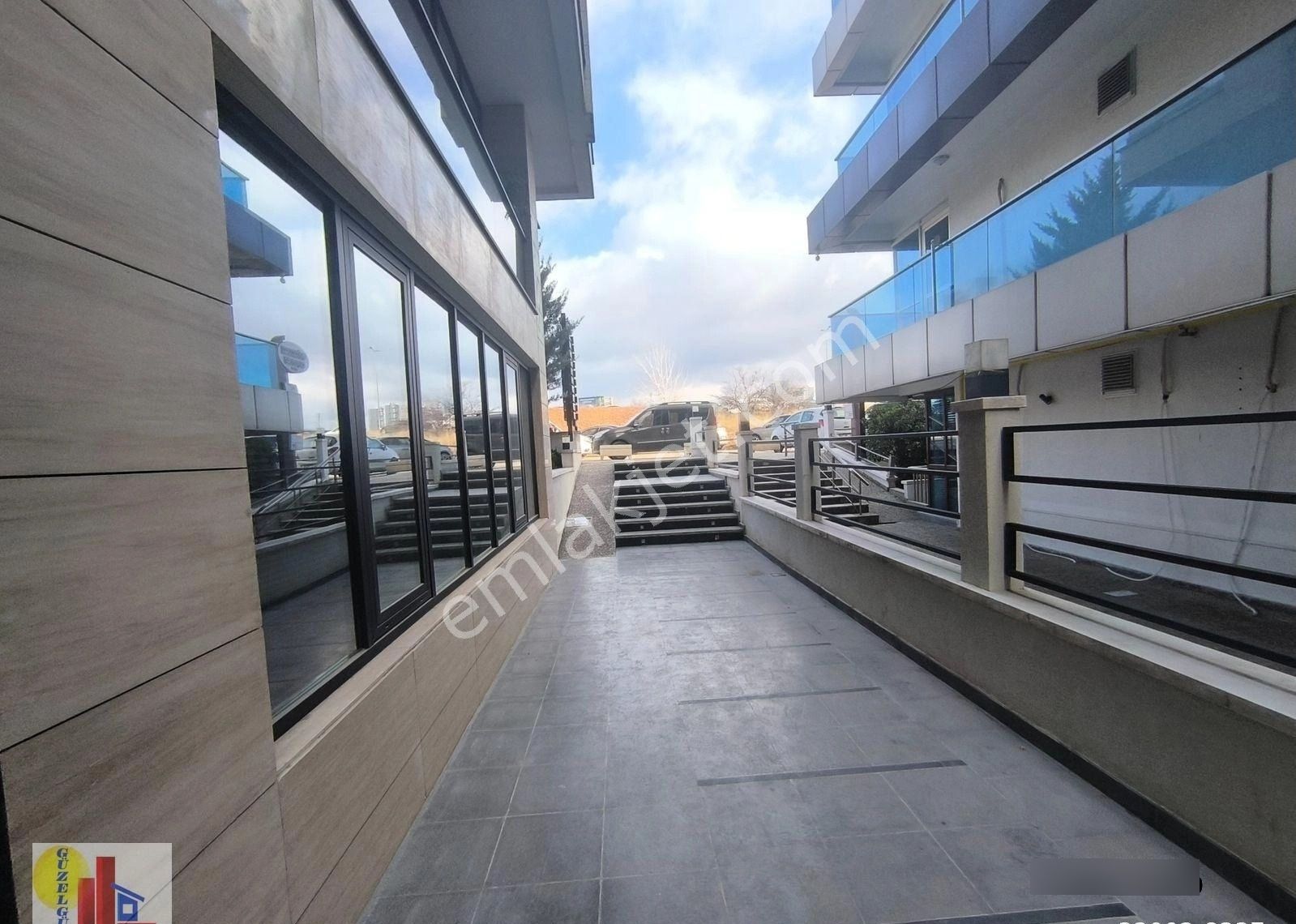 Mustafa Kemal'de İş Merkezinde 4 Bölümlü Şık Ofis - Görsel 23