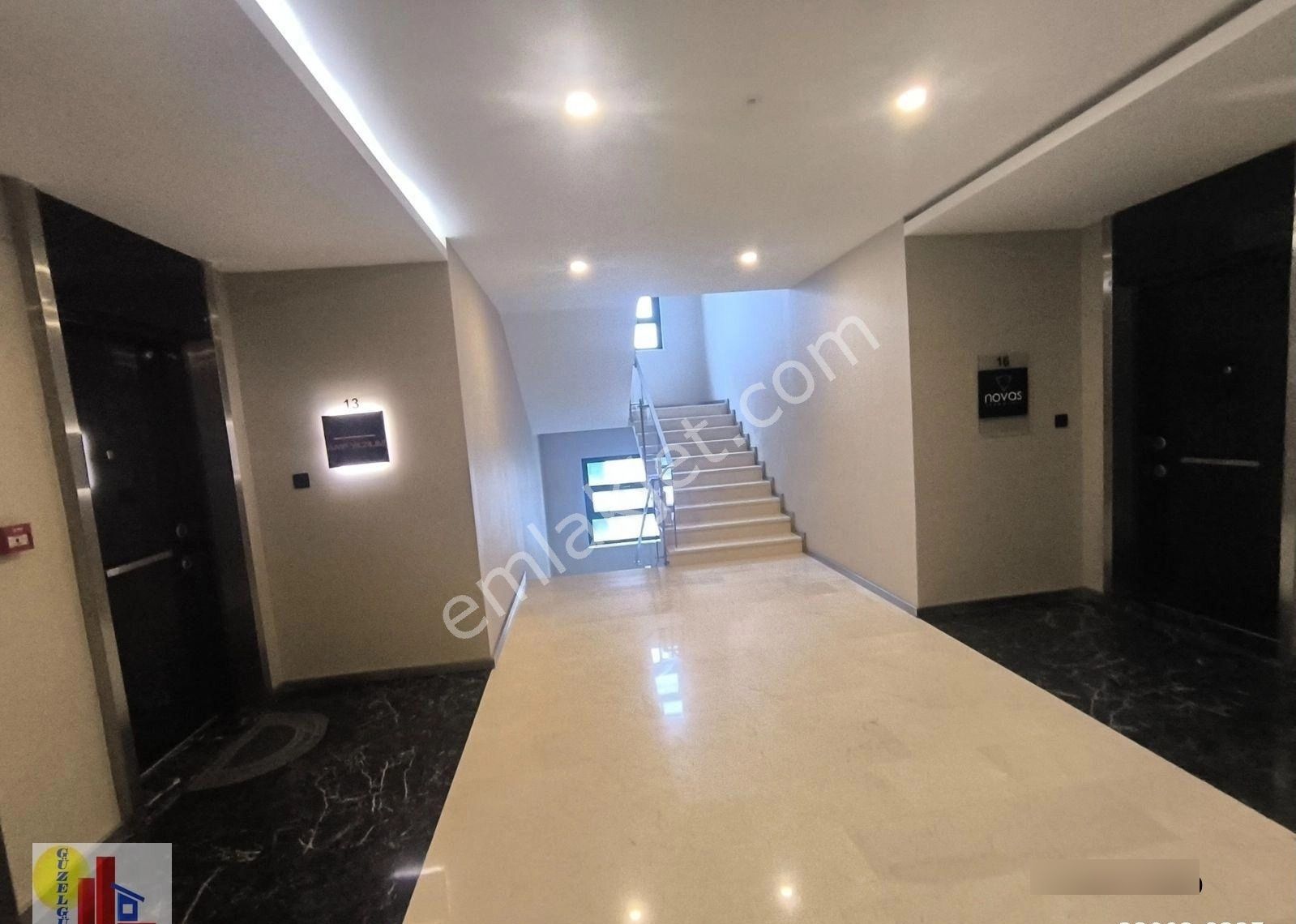 Mustafa Kemal'de İş Merkezinde 4 Bölümlü Şık Ofis - Görsel 16