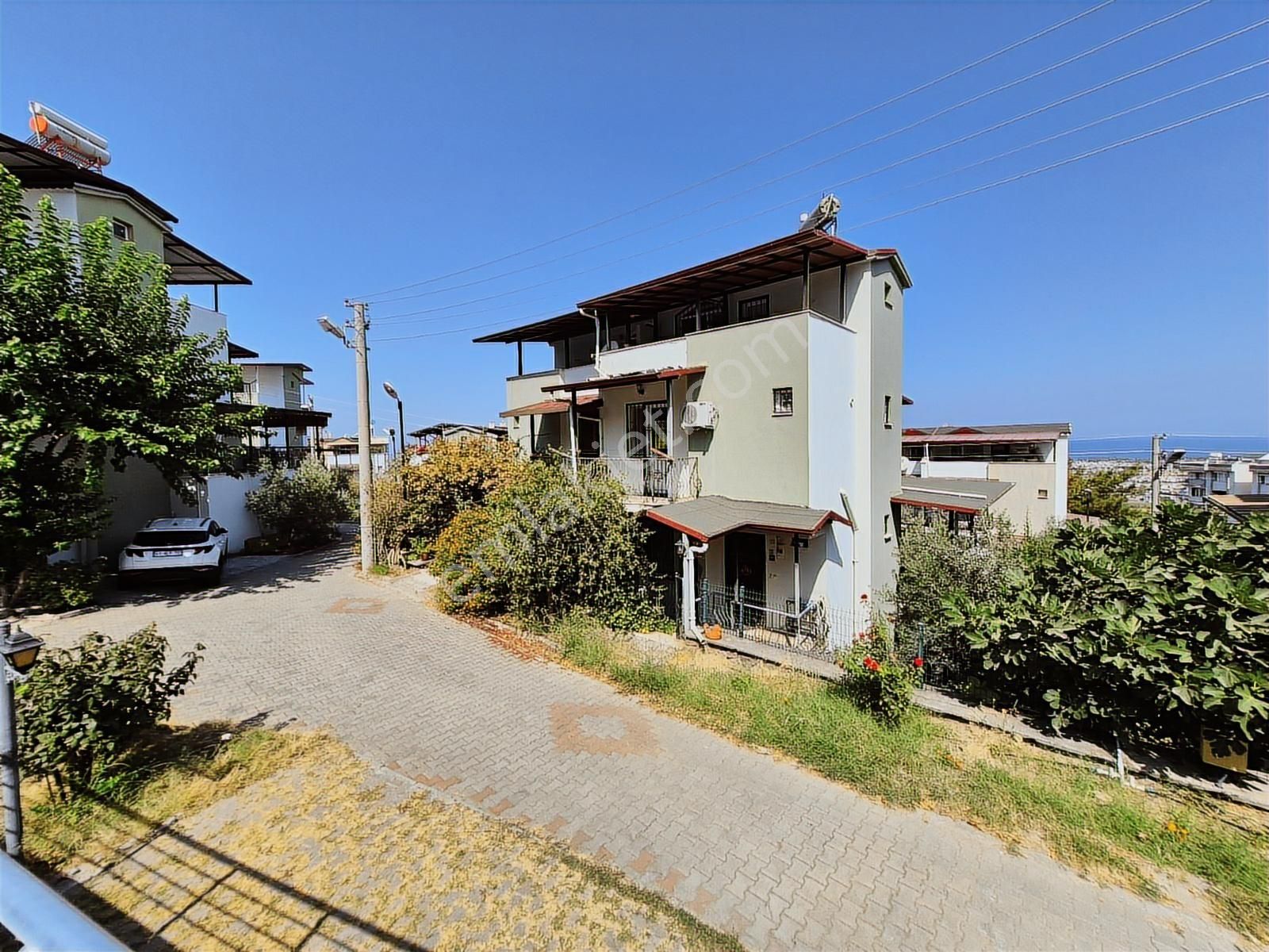 Deniz Manzaralı Havuzlu Villa Yazlık - Görsel 11