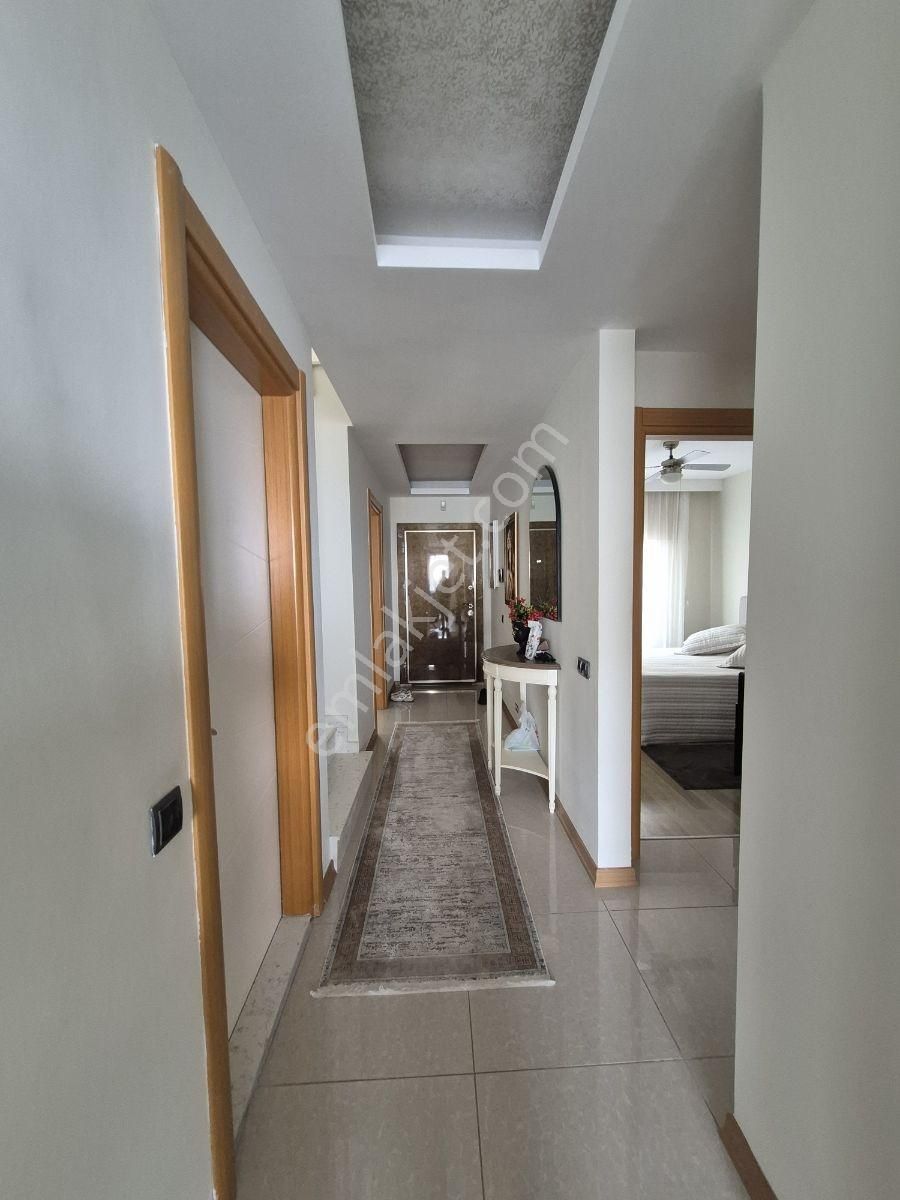 Kuşadası Türkmen Ege Marina Deniz Manzaralı Satilik Geniş Daire - Görsel 4