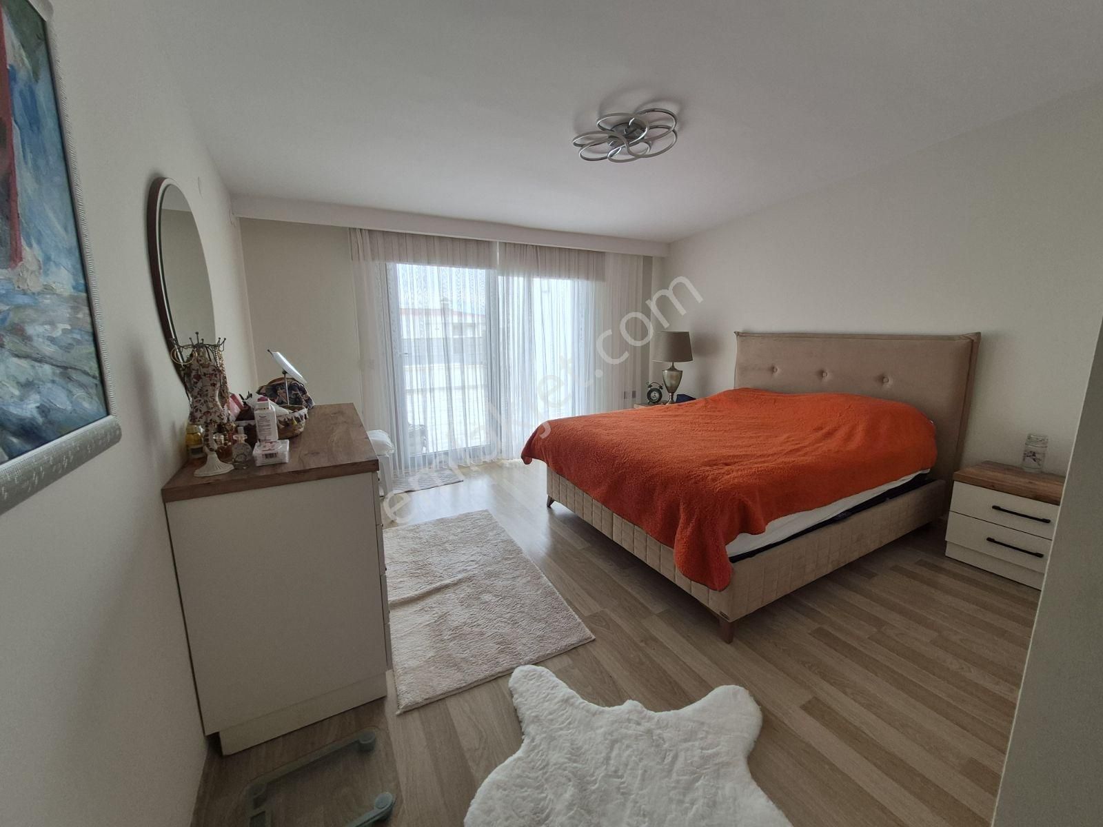 Kuşadası Türkmen Ege Marina Deniz Manzaralı Satilik Geniş Daire - Görsel 12