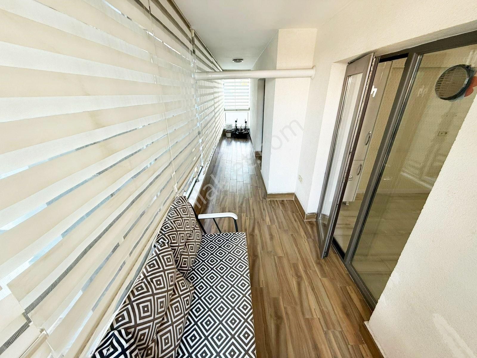 Etlik'te Üst Segment 4+1 Modern Tasarımlı Daire - Görsel 32
