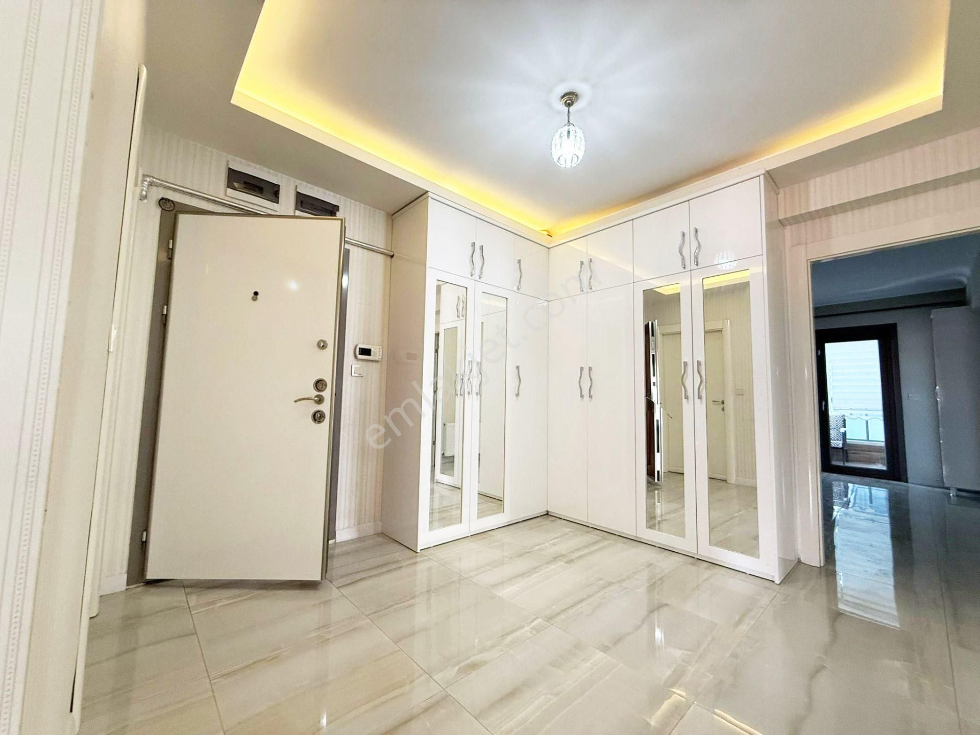 Etlik'te Üst Segment 4+1 Modern Tasarımlı Daire - Görsel 7