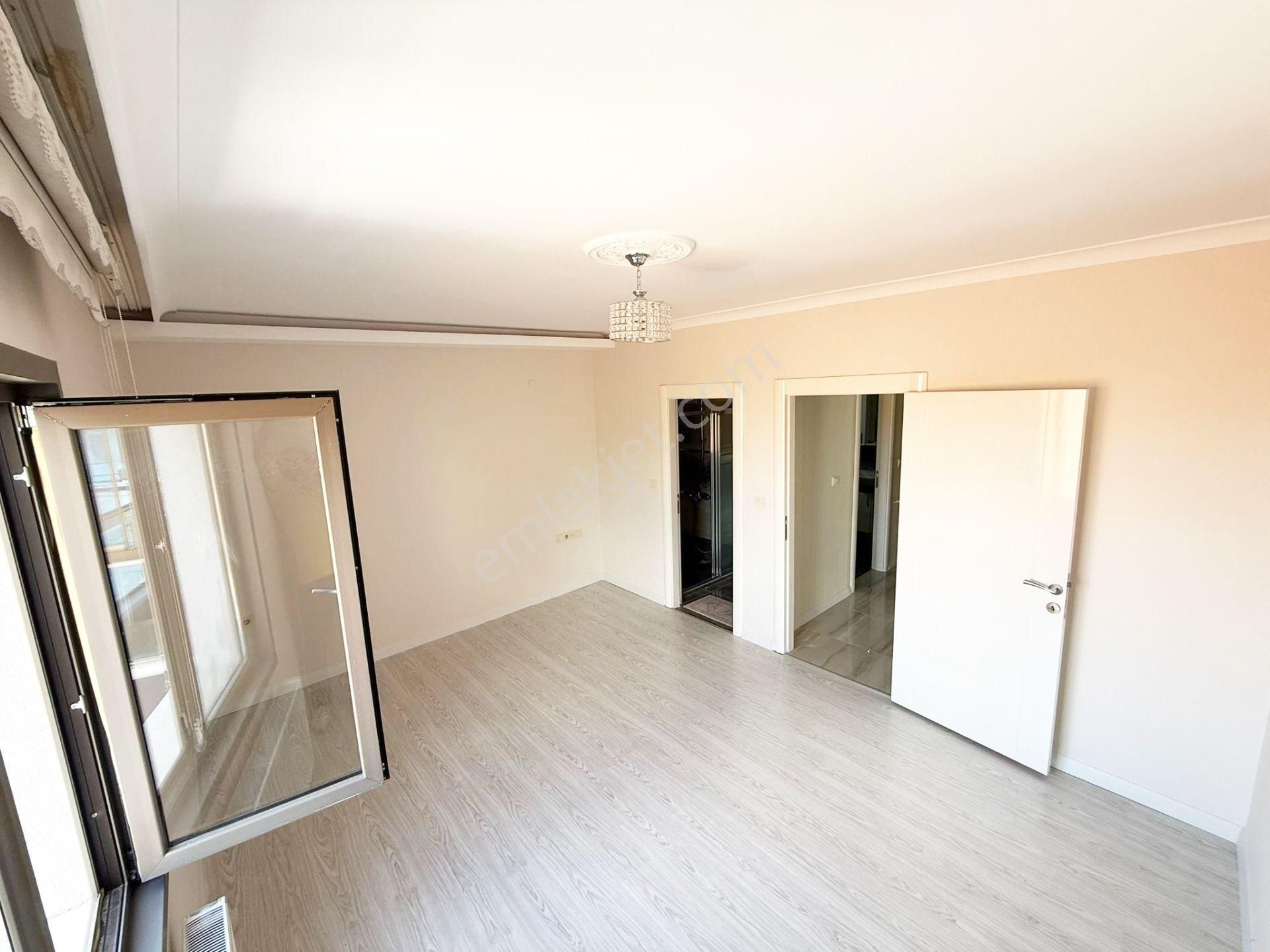 Etlik'te Üst Segment 4+1 Modern Tasarımlı Daire - Görsel 12
