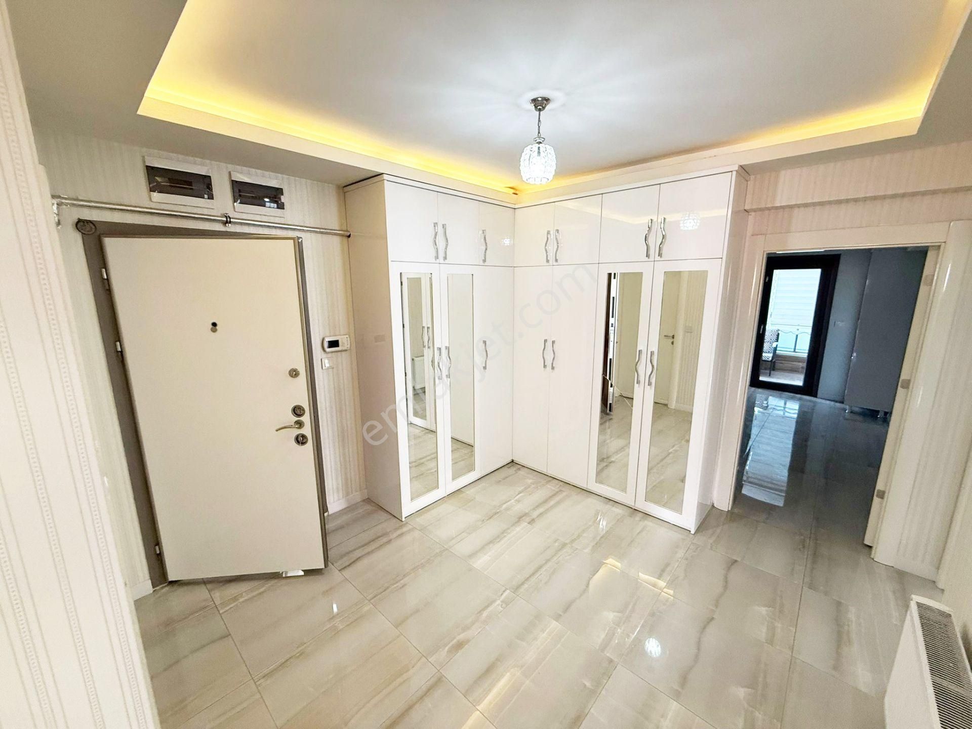 Etlik'te Üst Segment 4+1 Modern Tasarımlı Daire - Görsel 8