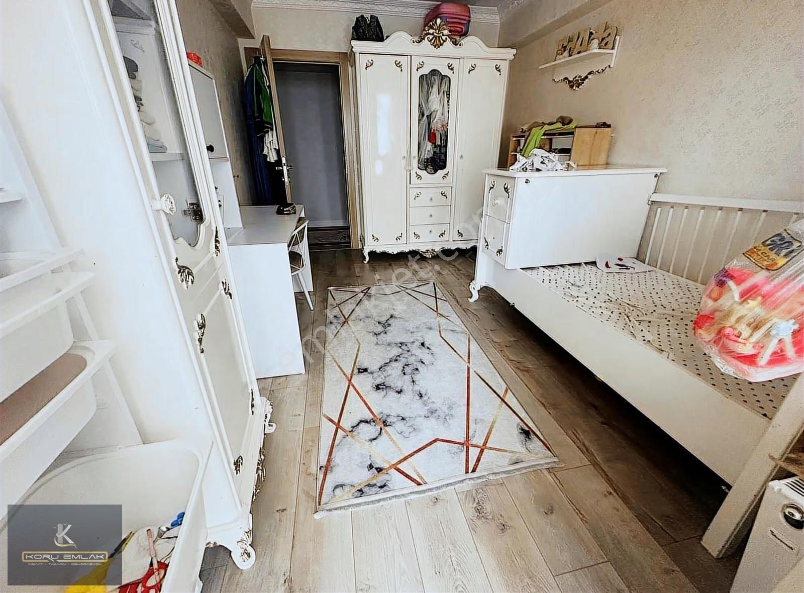 Fırsat Dairesi Site İçi Yüksek Katta Full + Full Yapılı Geniş M2 - Görsel 24