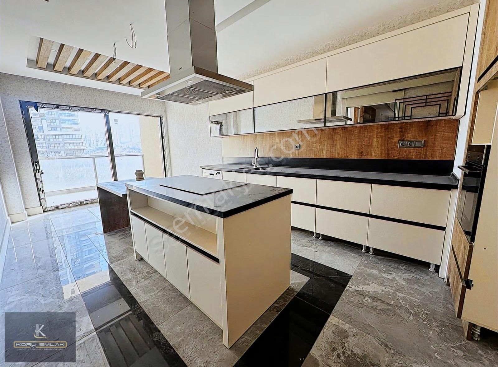 Ovacık'ta Göl Manzaralı Ödüllü Projede Şık 4+1 Daire